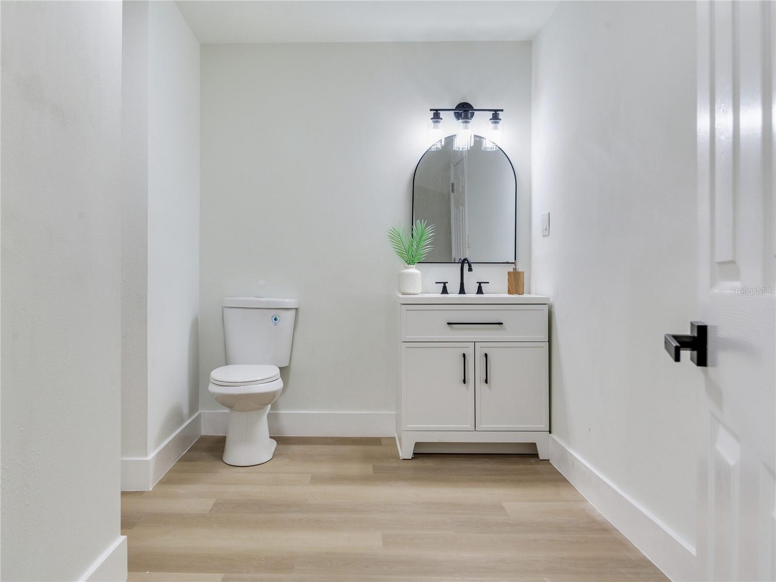 2753 VALENCIA DR, SARASOTA, FL — photo 13