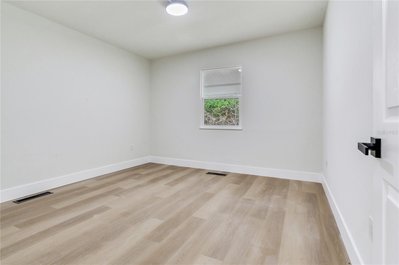 2753 VALENCIA DR, SARASOTA, FL — photo 32