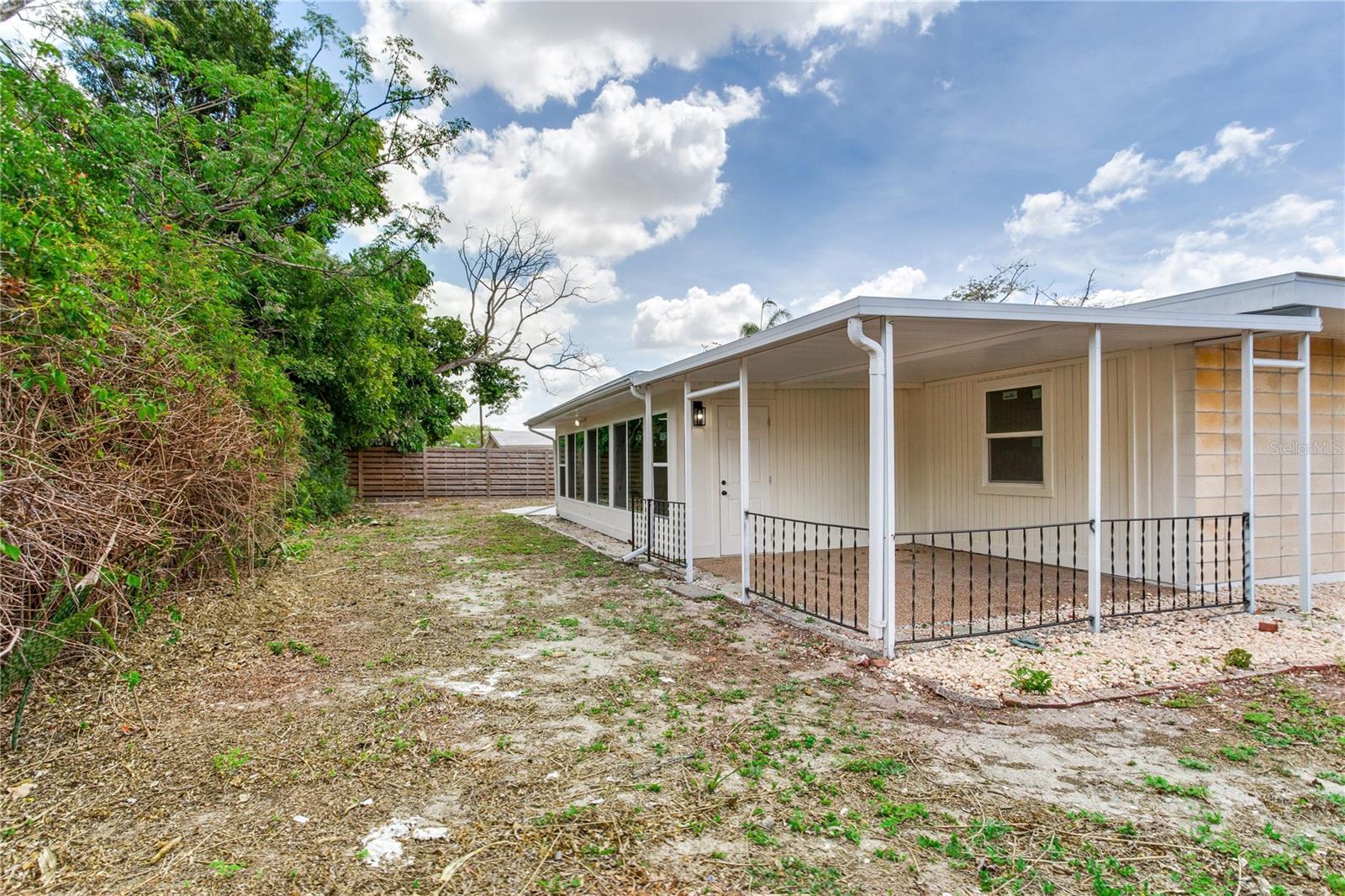 2753 VALENCIA DR, SARASOTA, FL — photo 44