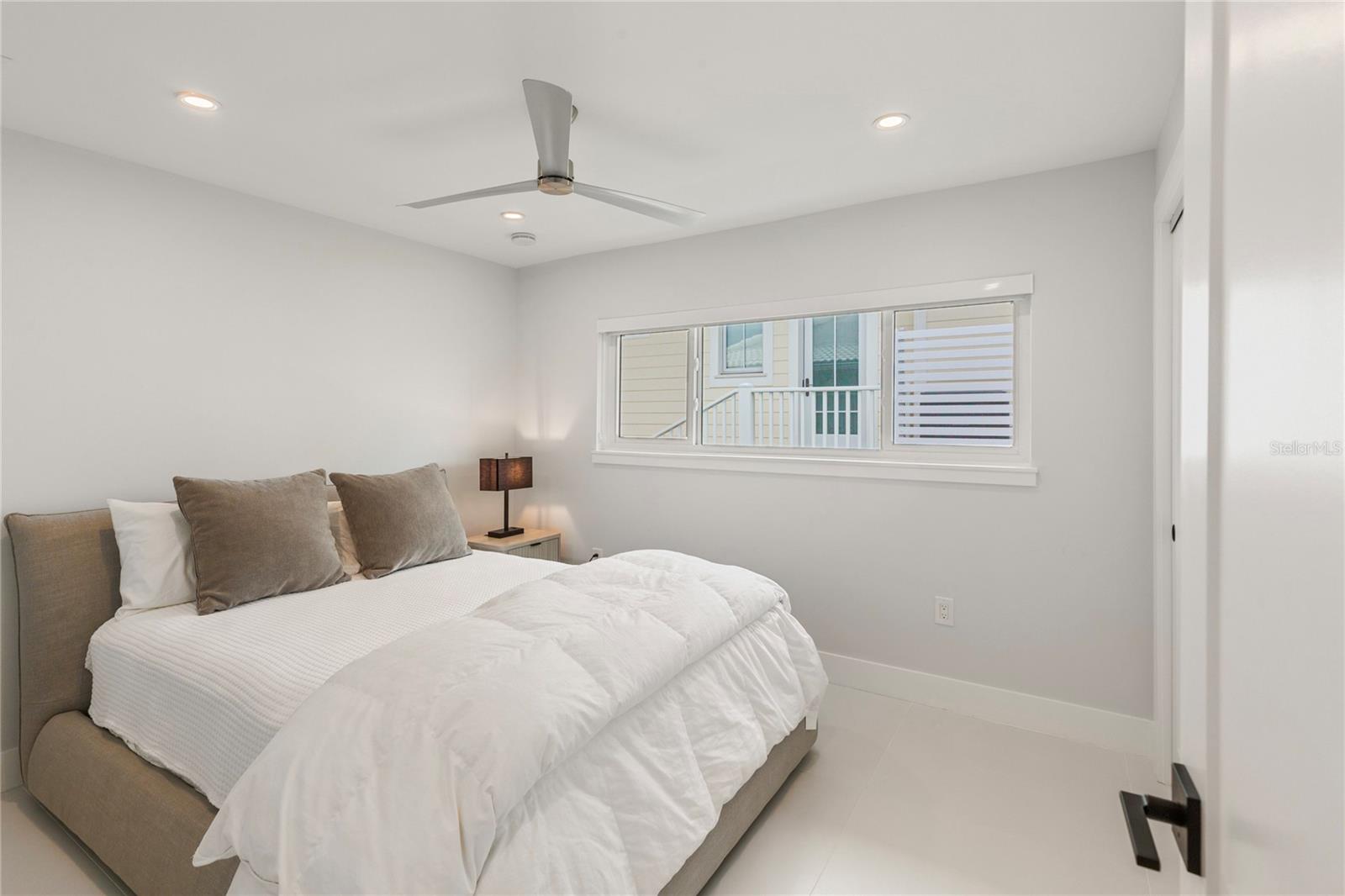 631 HARBOR IS, CLEARWATER BEACH, FL — photo 76