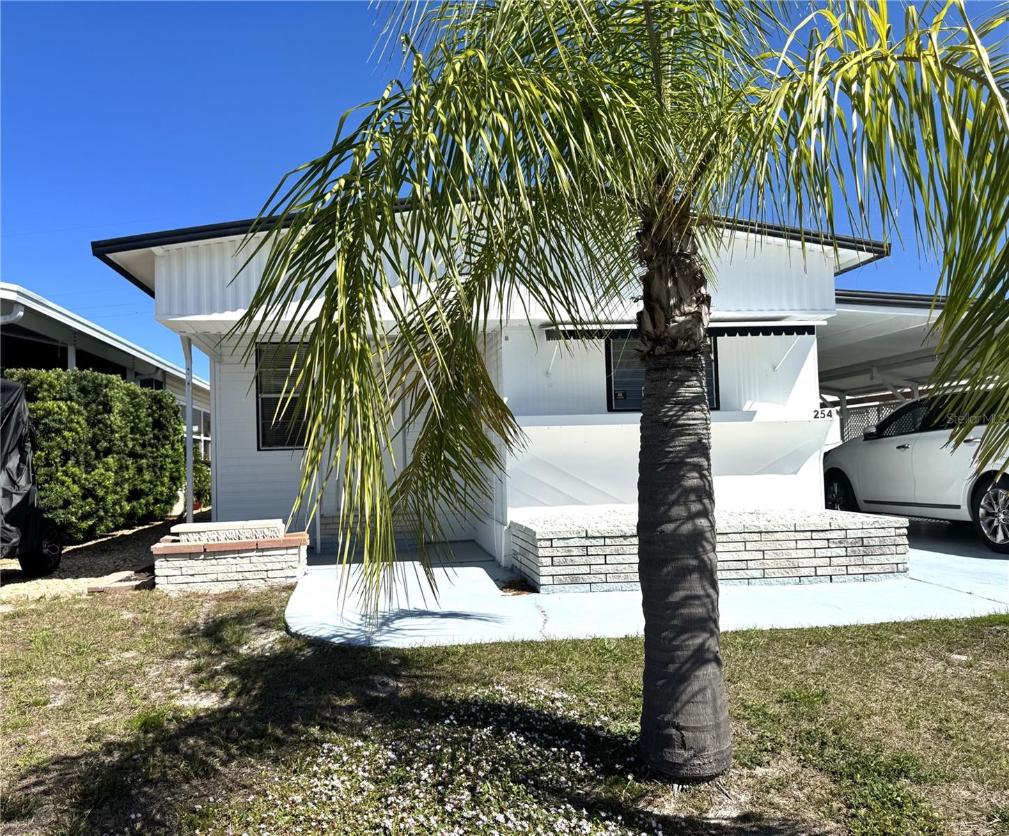 254 SOUTHWINDS DR, SARASOTA, FL — photo 2