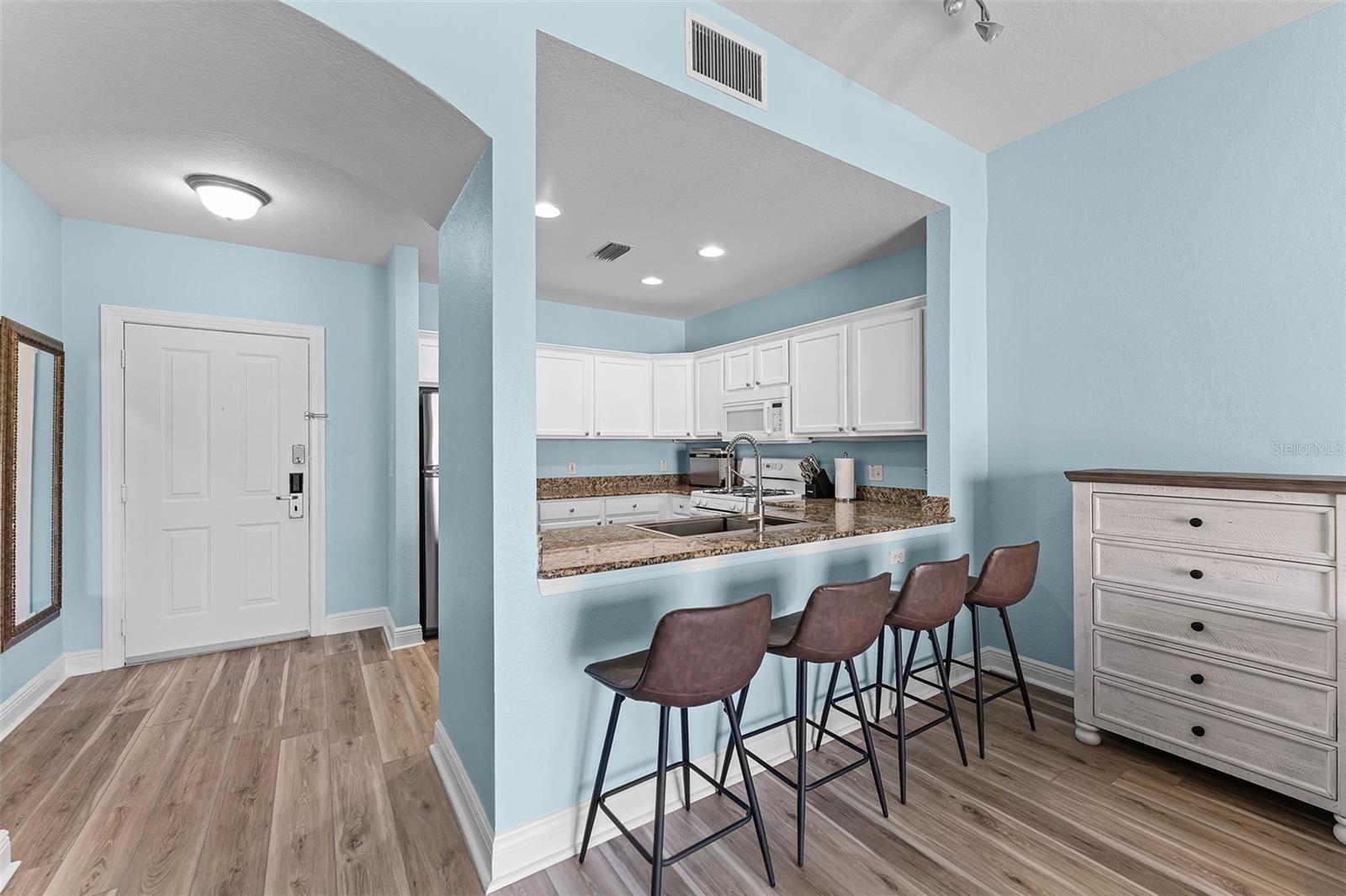 1322 SEVEN EAGLES CT #301, REUNION, FL — photo 12