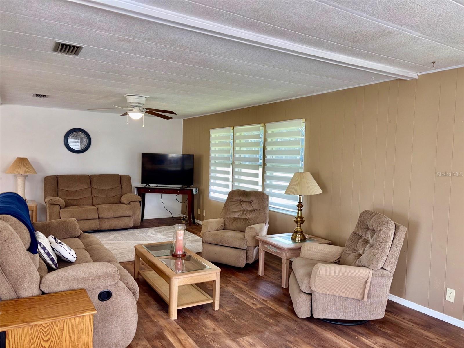 413 CERVINA DR N, VENICE, FL — photo 14