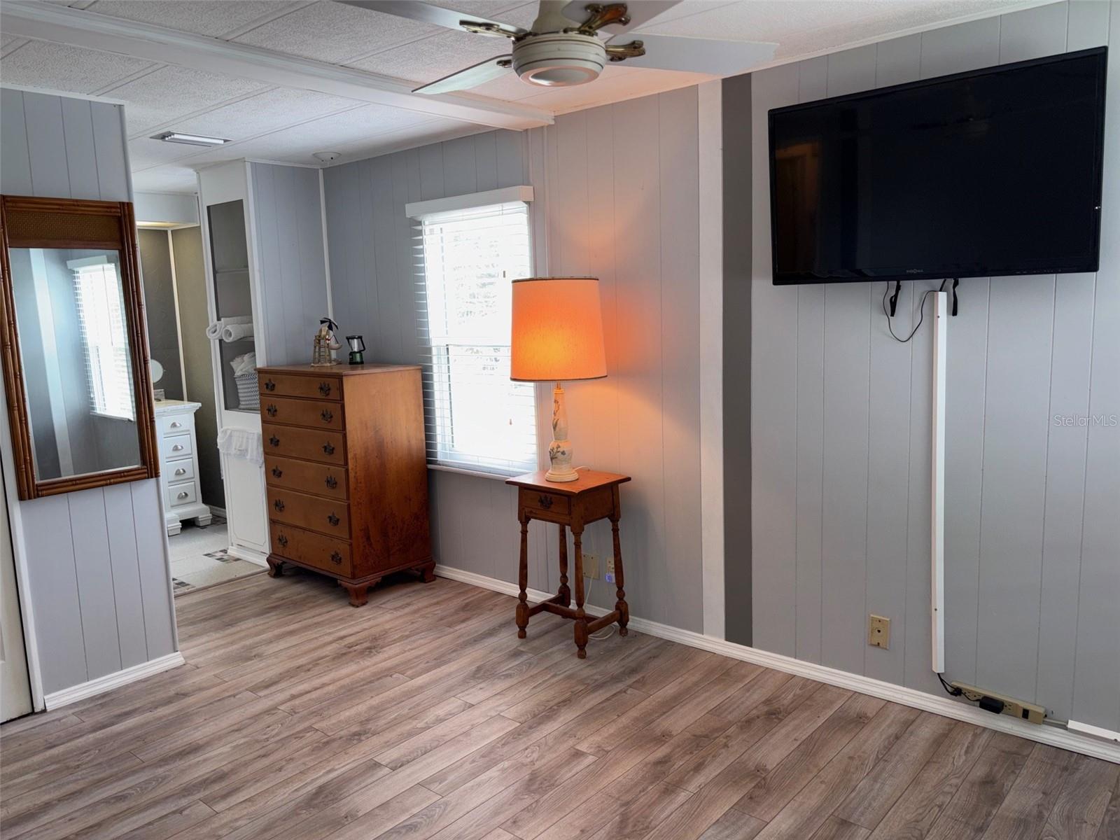 413 CERVINA DR N, VENICE, FL — photo 28