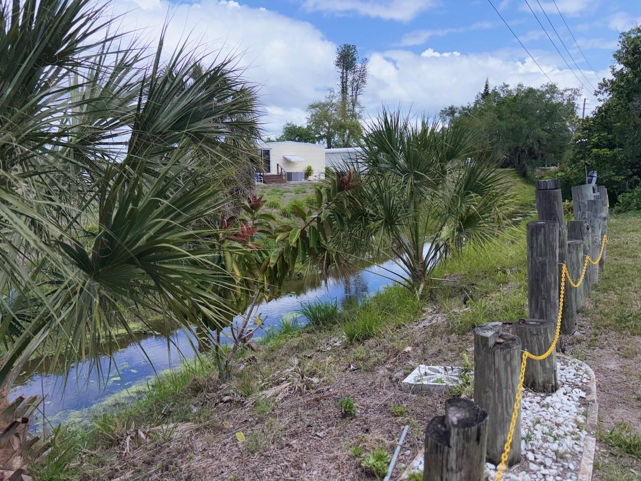 413 CERVINA DR N, VENICE, FL — photo 45