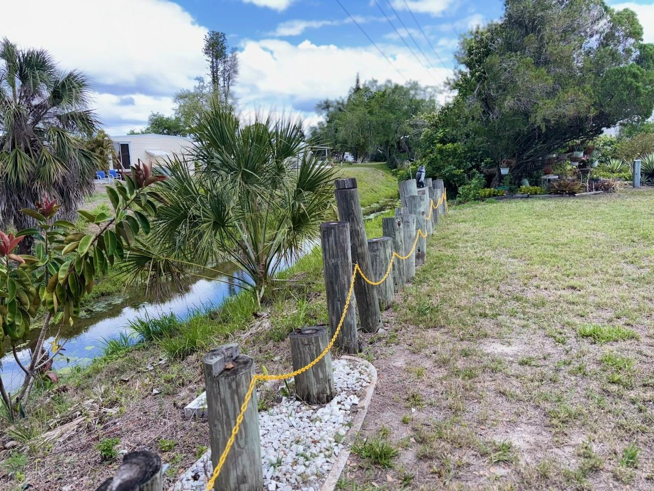 413 CERVINA DR N, VENICE, FL — photo 46