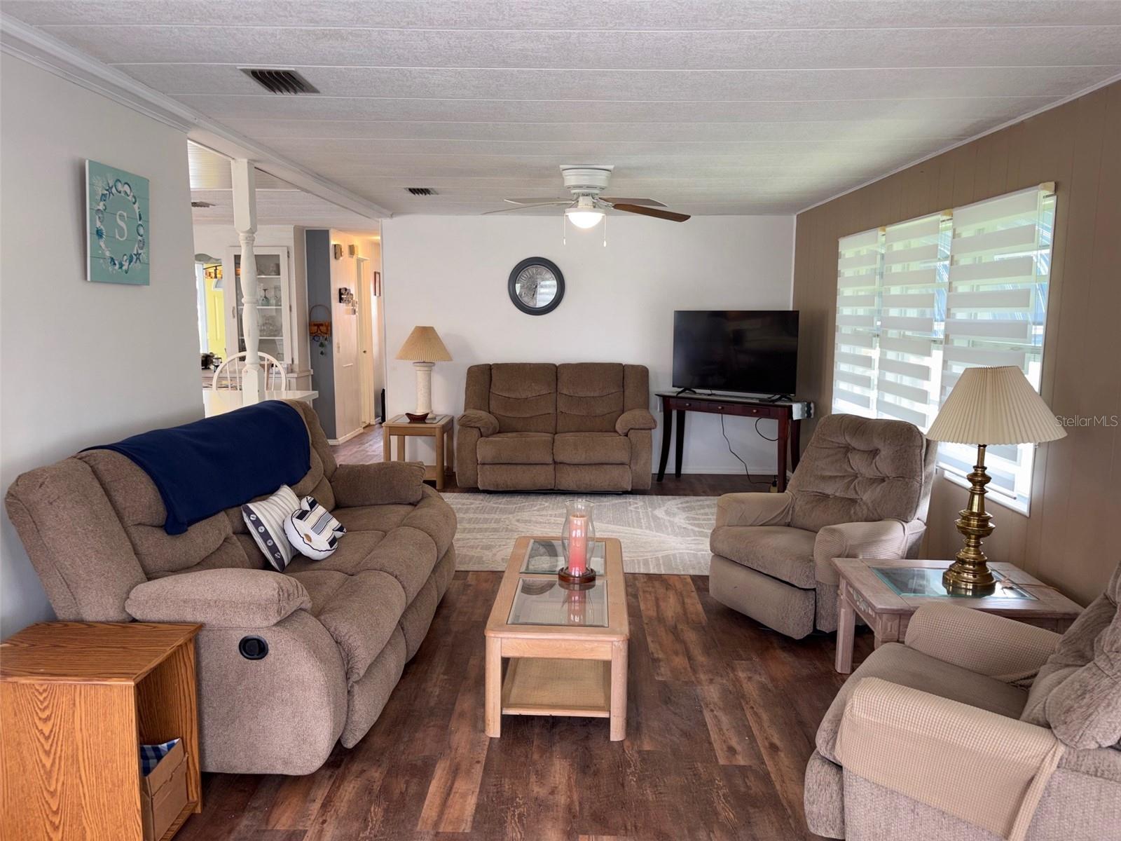 413 CERVINA DR N, VENICE, FL — photo 15