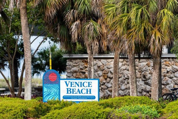 413 CERVINA DR N, VENICE, FL — photo 61