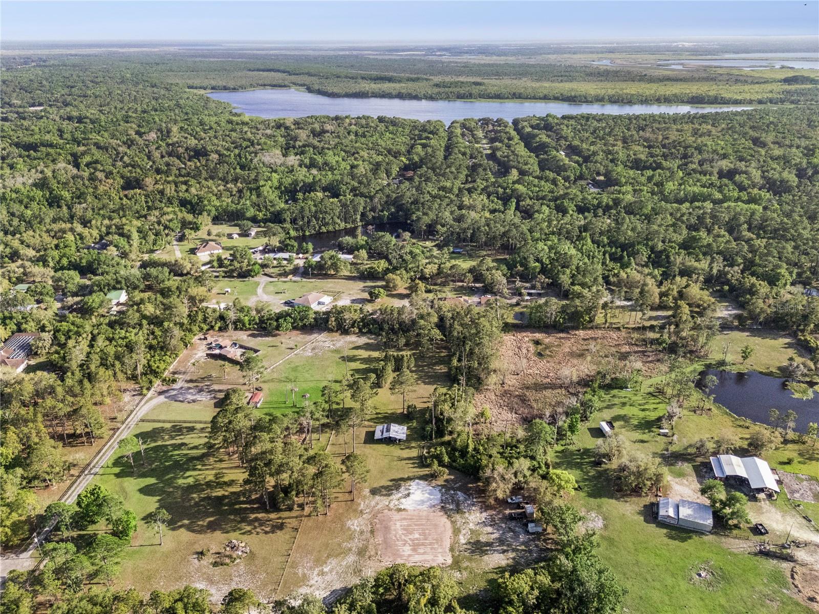 110 WILD HORSE RUN, DELTONA, FL — photo 20