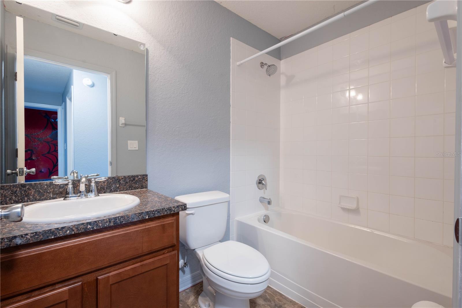 6517 BAYSTON HILL PL, ZEPHYRHILLS, FL — photo 17