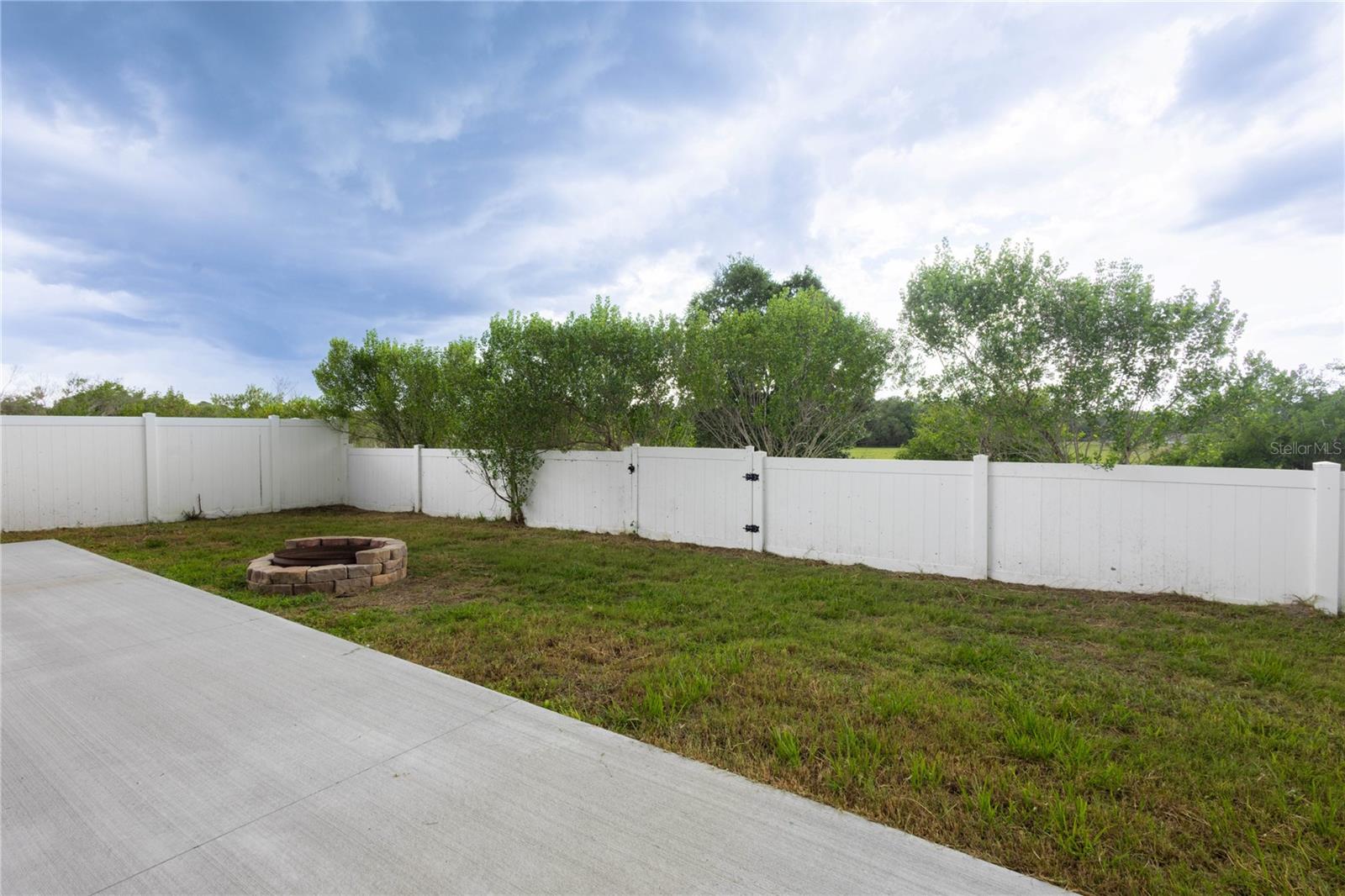 6517 BAYSTON HILL PL, ZEPHYRHILLS, FL — photo 22
