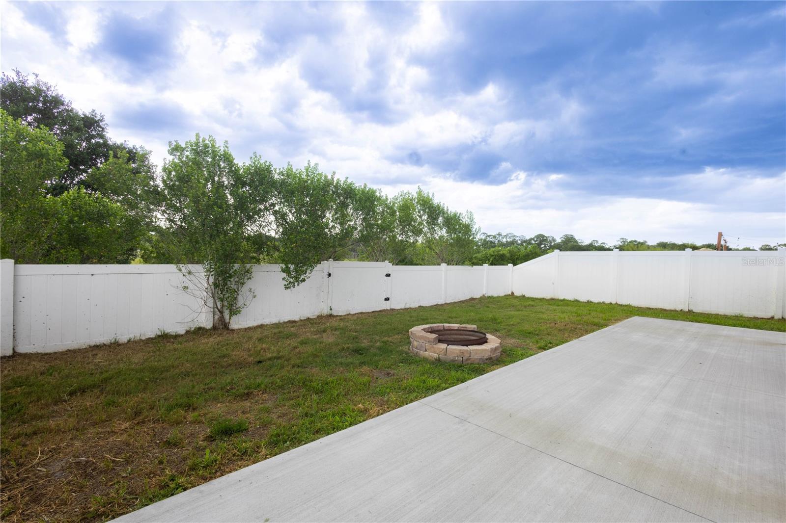 6517 BAYSTON HILL PL, ZEPHYRHILLS, FL — photo 26