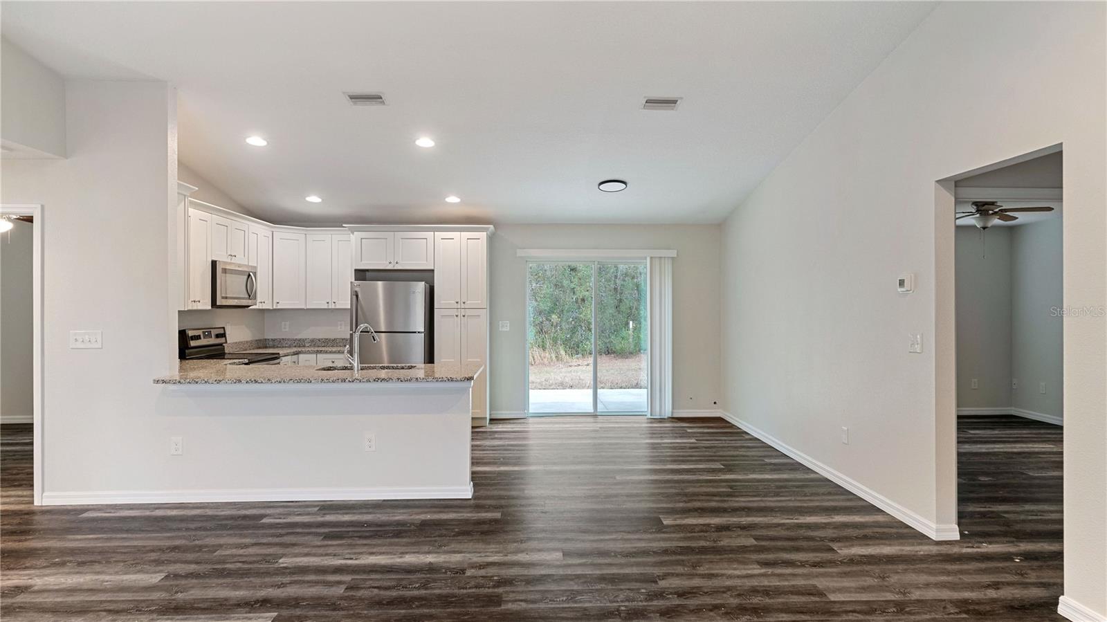 296 OAK LANE TRAK, OCALA, FL — photo 2