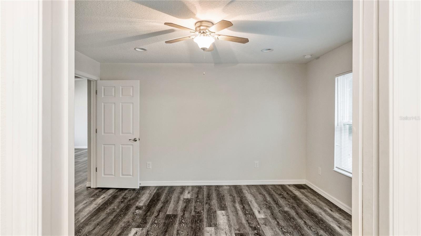 296 OAK LANE TRAK, OCALA, FL — photo 12