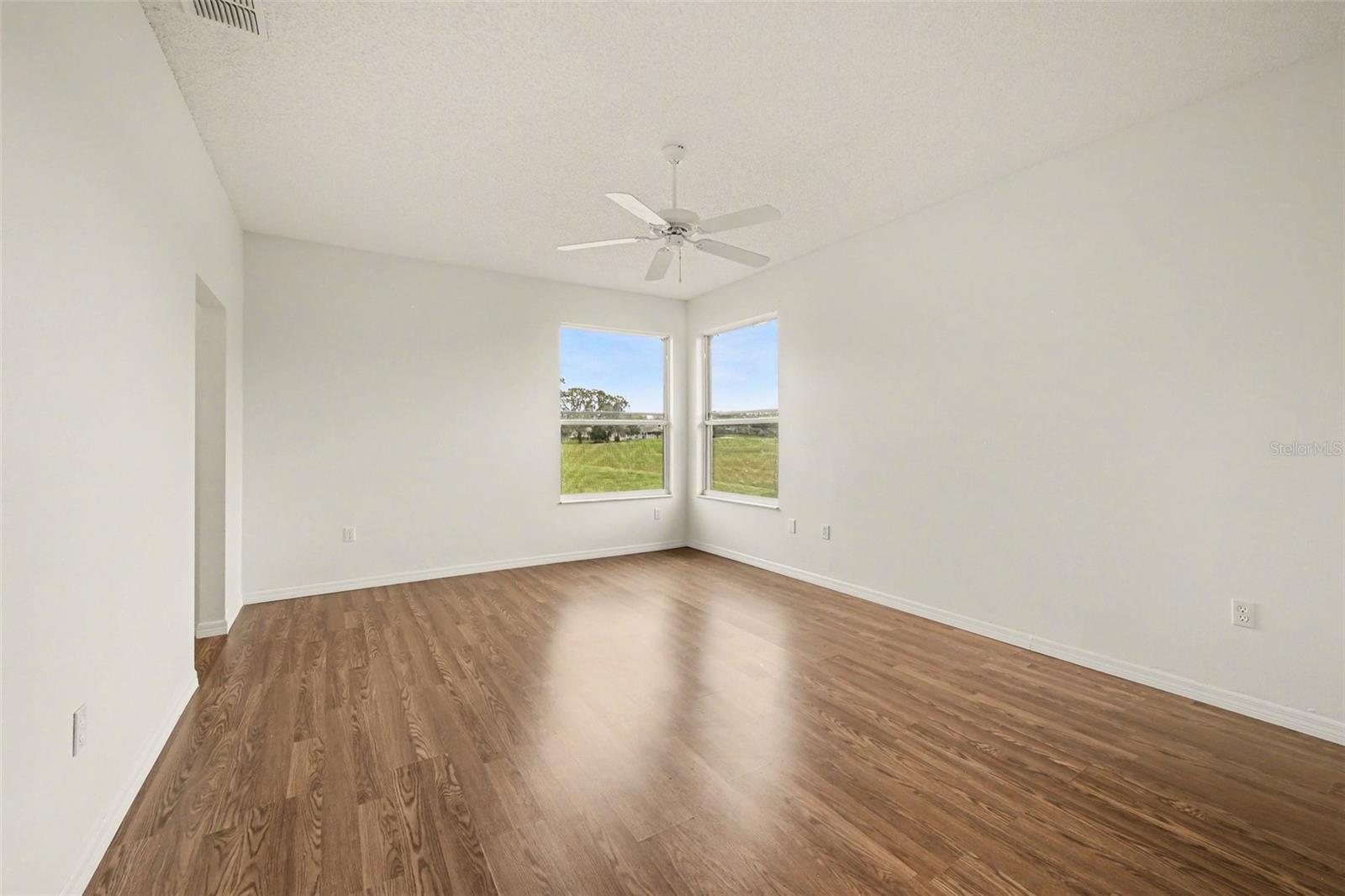 512 GRAND VISTA TRL, LEESBURG, FL — photo 22