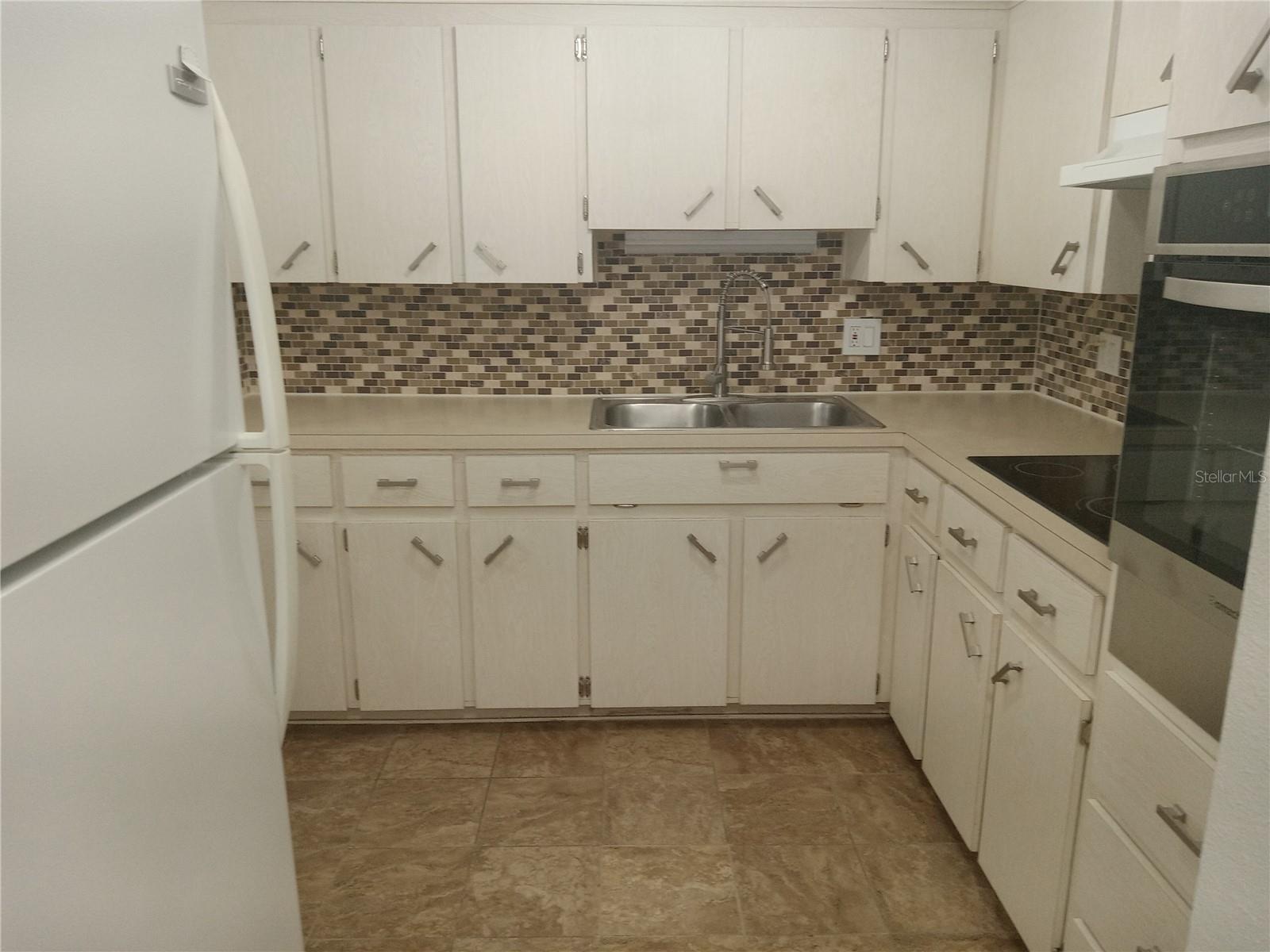 2331 FINLANDIA LN #53, CLEARWATER, FL — photo 11