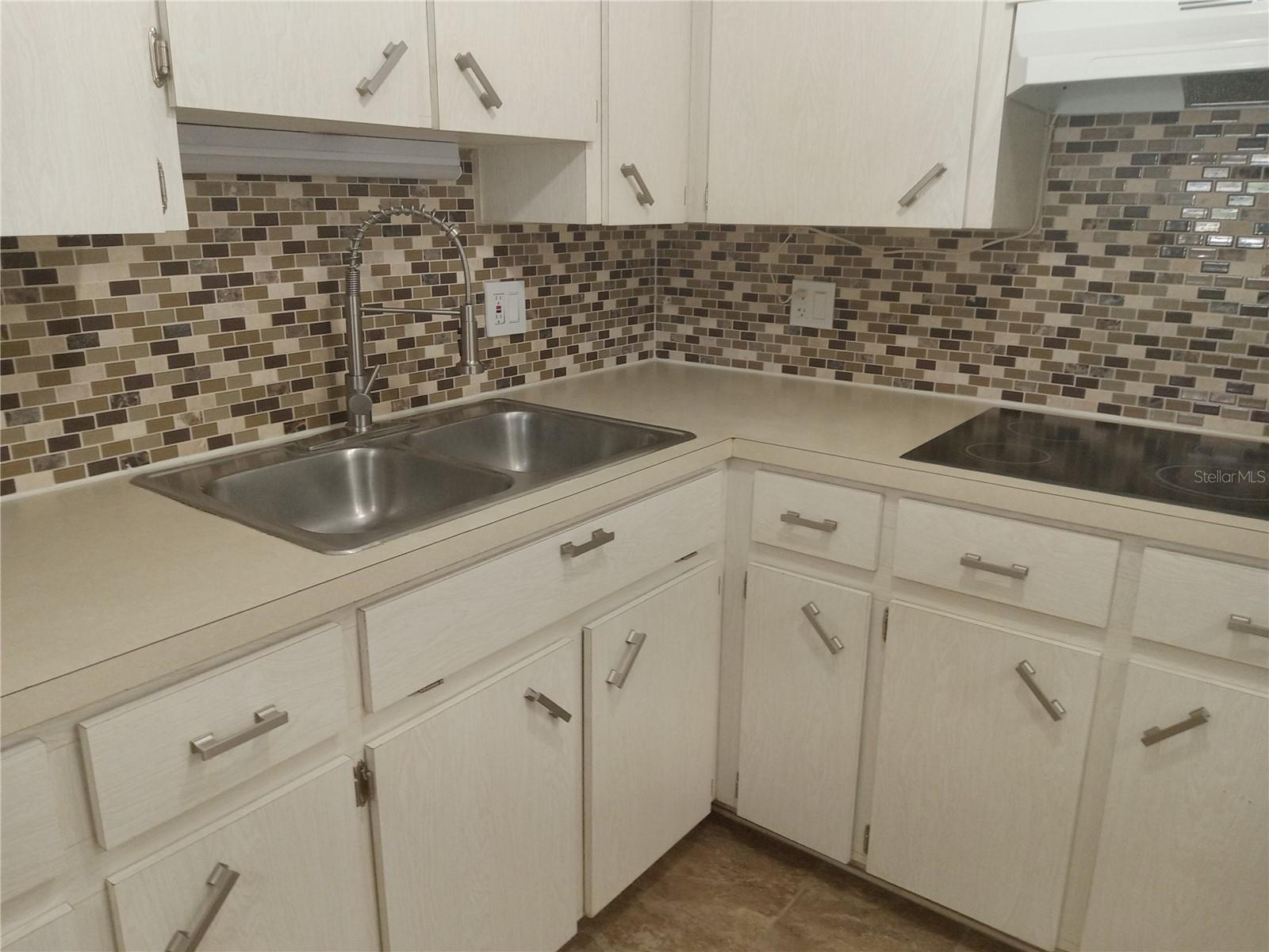 2331 FINLANDIA LN #53, CLEARWATER, FL — photo 13