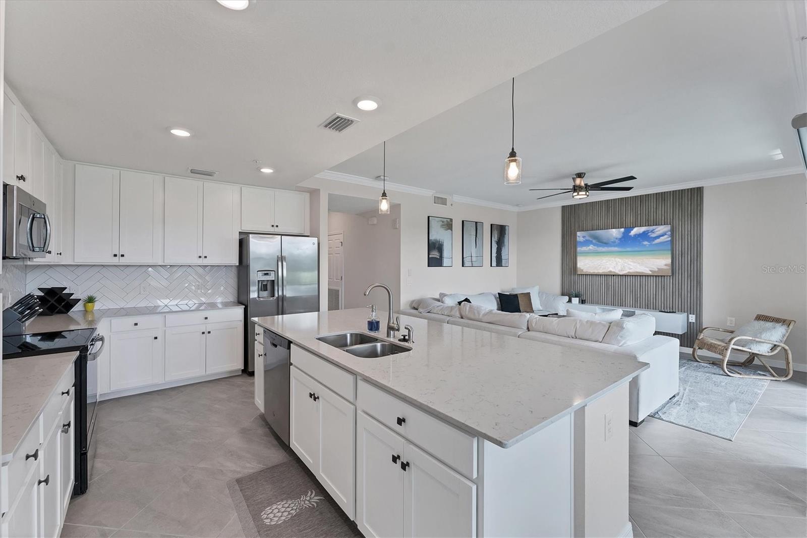 17704 GAWTHROP DR #102, BRADENTON, FL — photo 12