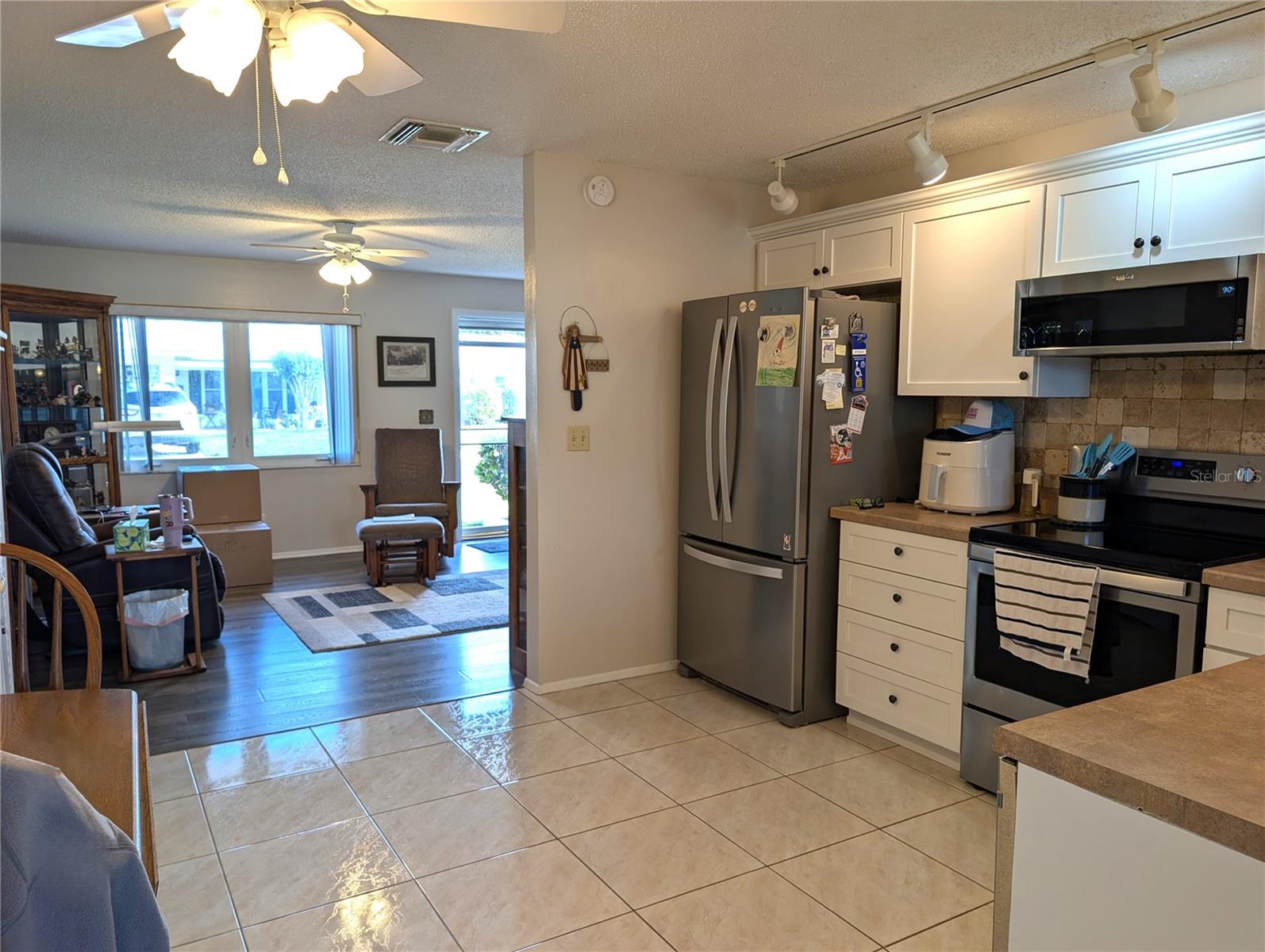 3490 101ST TER N, PINELLAS PARK, FL — photo 21
