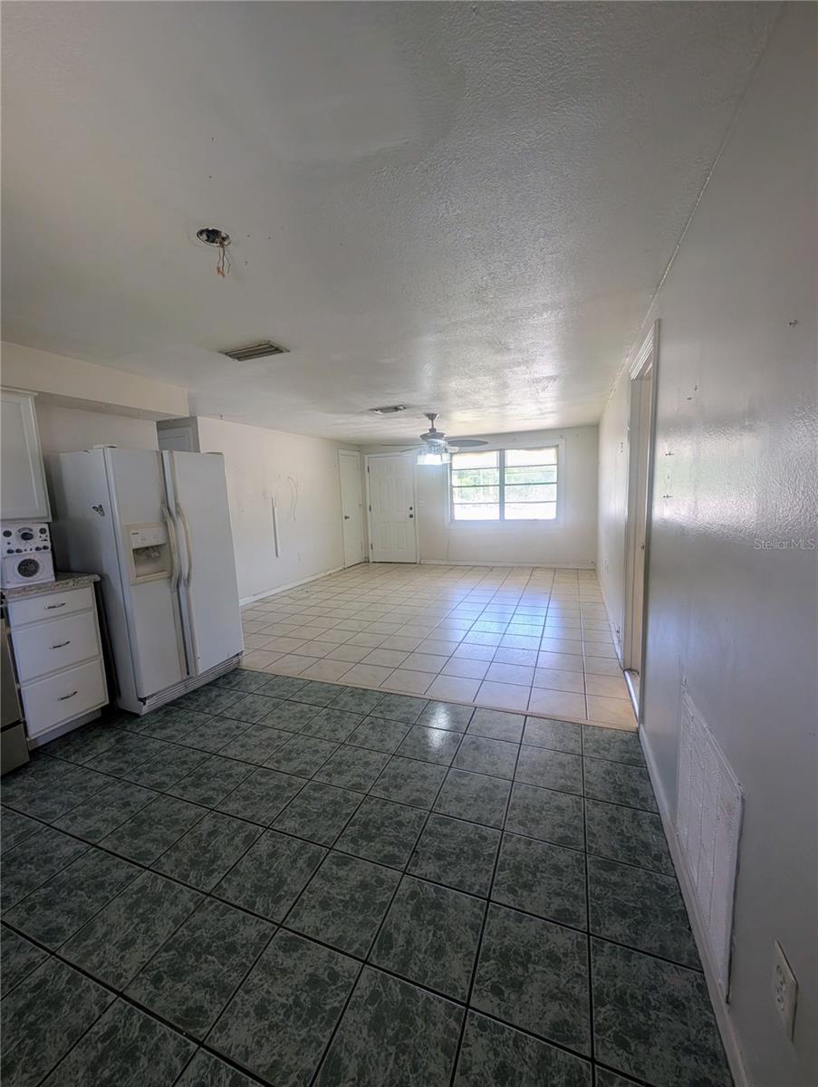 2731 17TH ST, SARASOTA, FL — photo 3