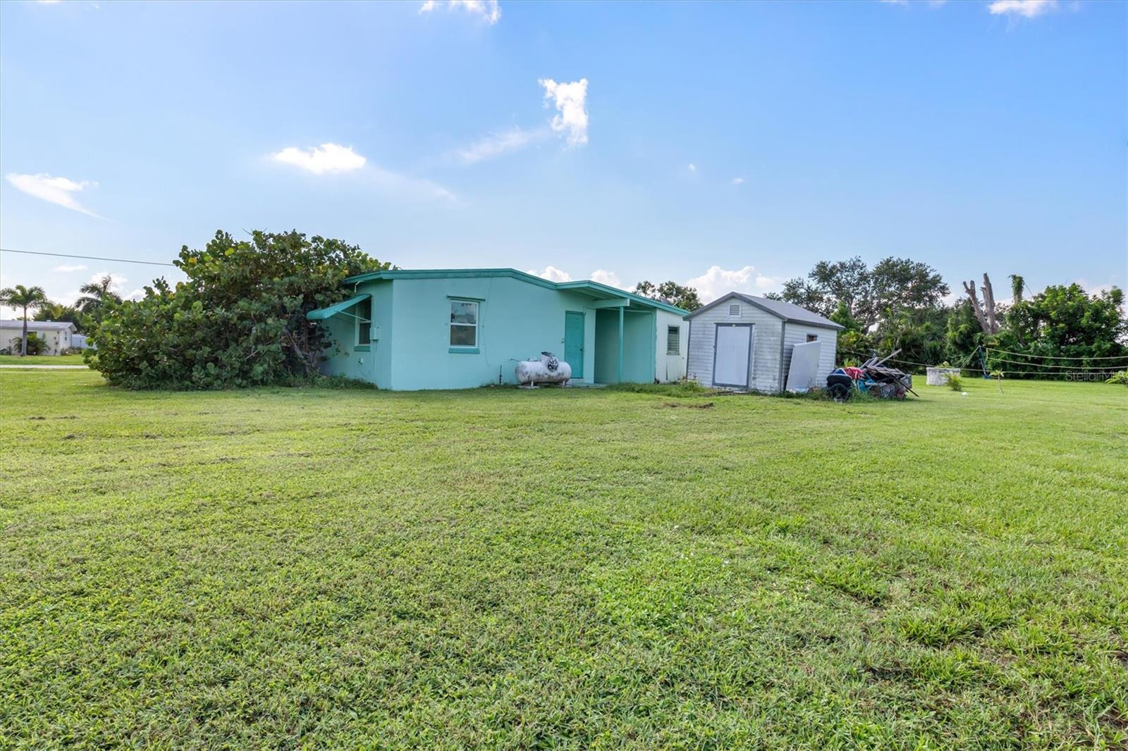3107 EASY ST, PORT CHARLOTTE, FL — photo 3