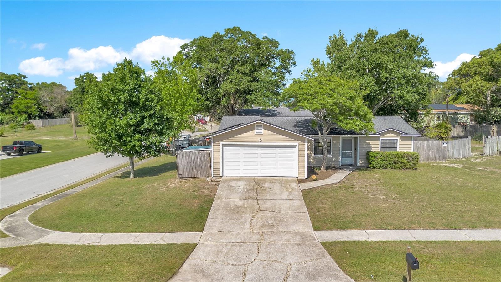 370 N LAKE AVE, APOPKA, FL — photo 4