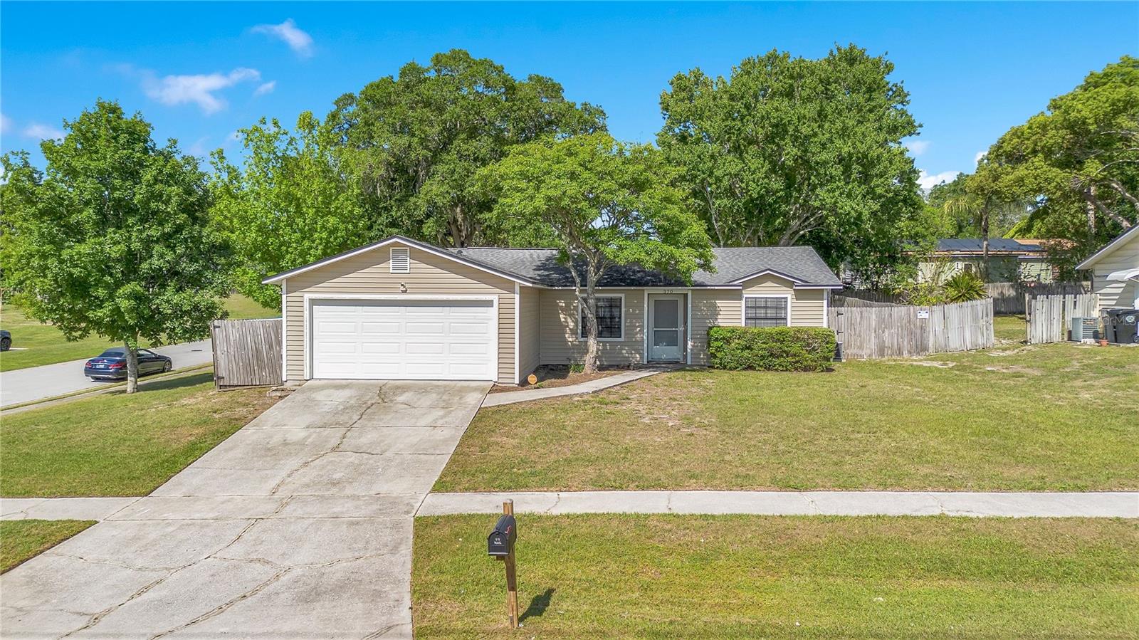 370 N LAKE AVE, APOPKA, FL — photo 5