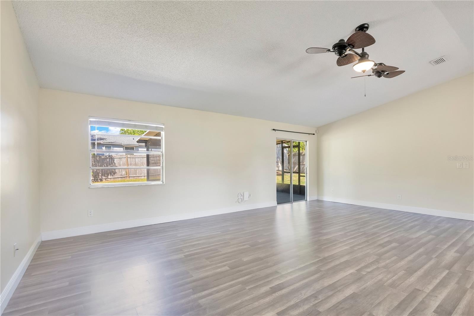370 N LAKE AVE, APOPKA, FL — photo 7