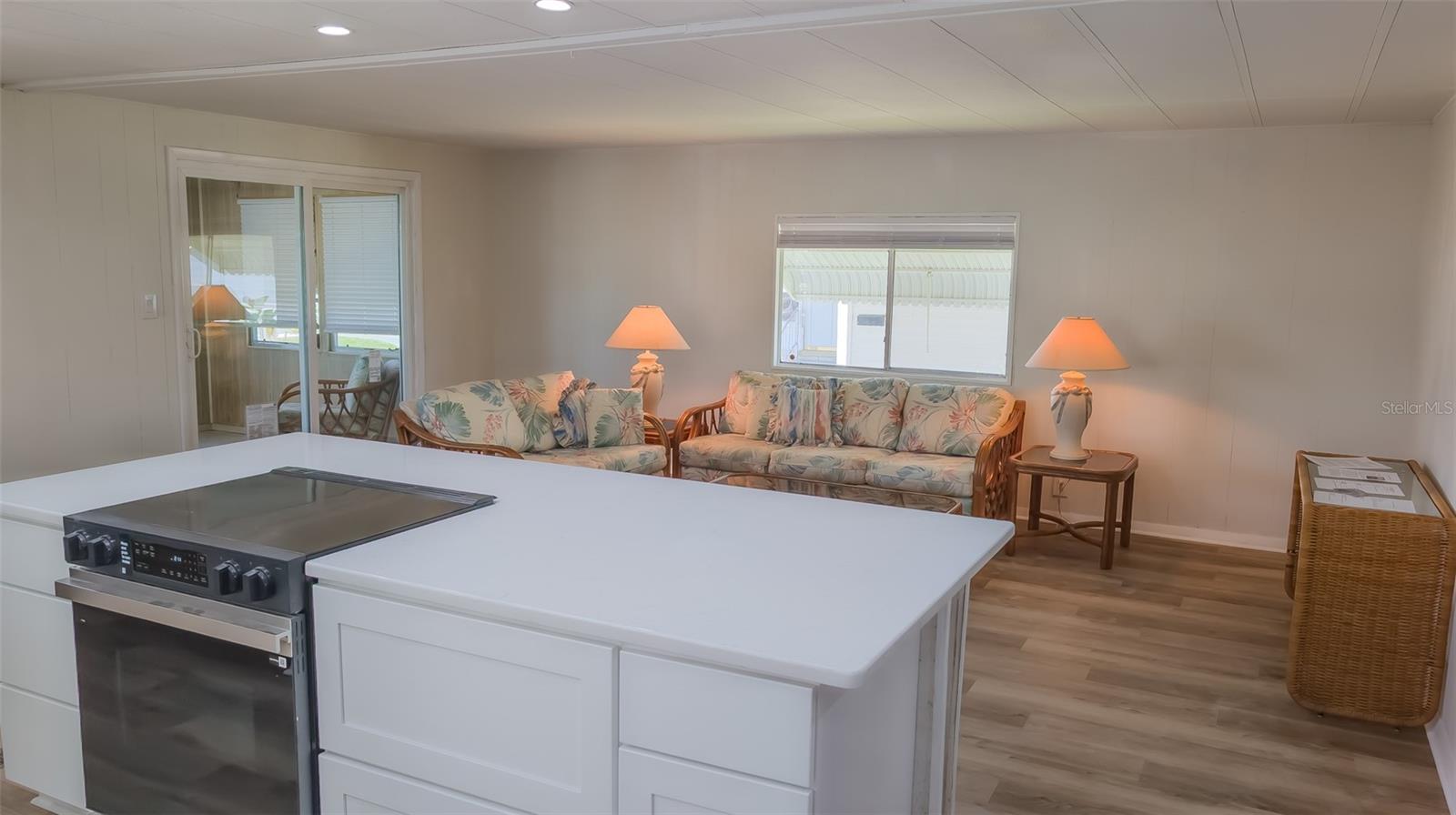 229 DIXIE, TARPON SPRINGS, FL — photo 13