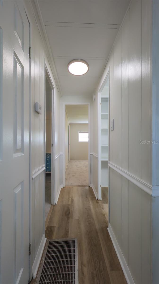 229 DIXIE, TARPON SPRINGS, FL — photo 16