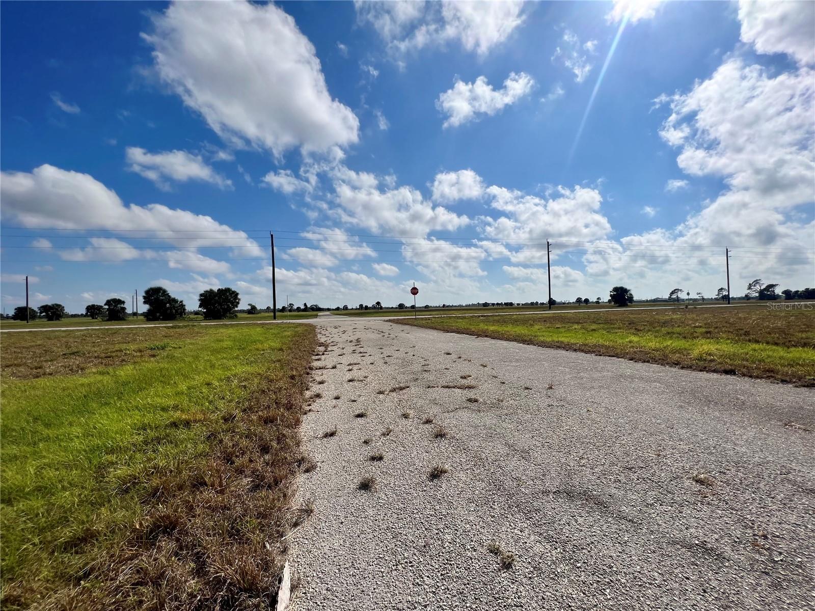 4 COTTONWOOD CT, PLACIDA, FL — photo 2