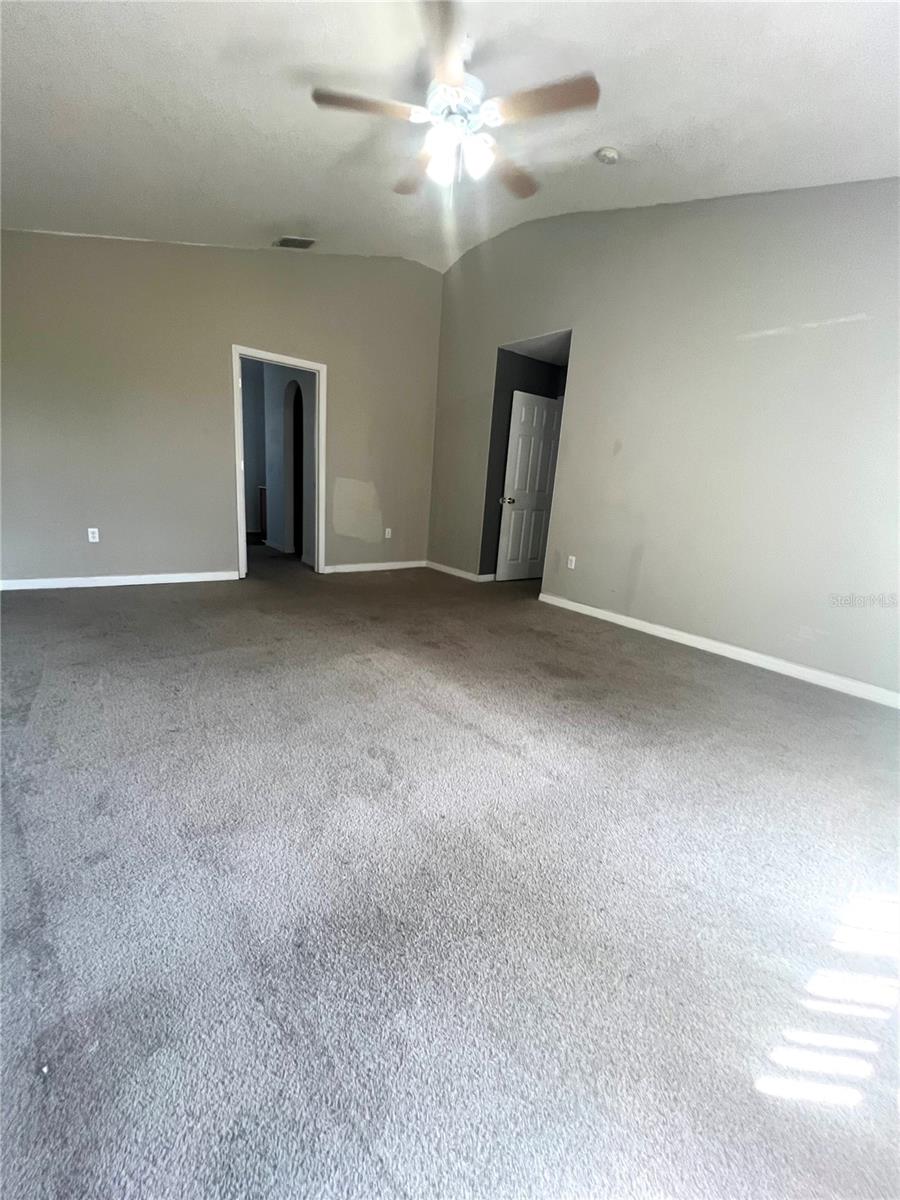 557 MILFORD ST, DAVENPORT, FL — photo 14