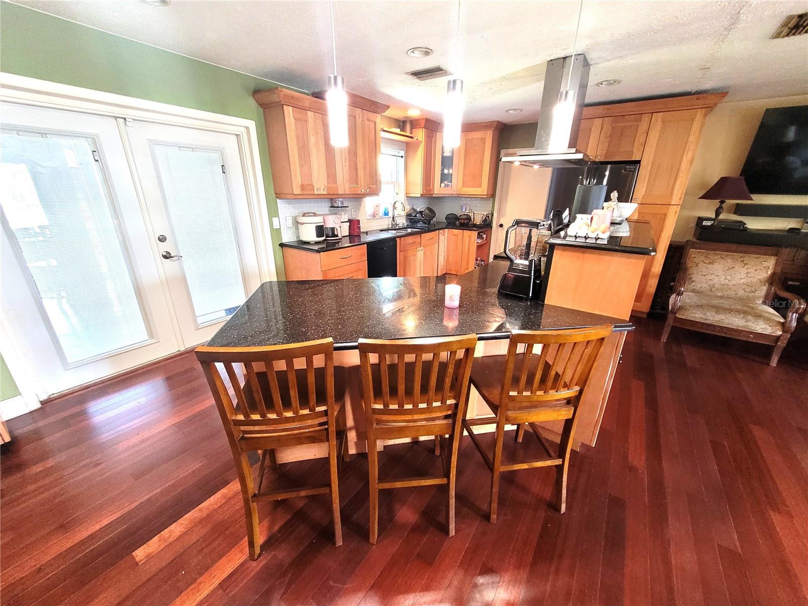 5203 PRESIDENTIAL ST, SEFFNER, FL — photo 8