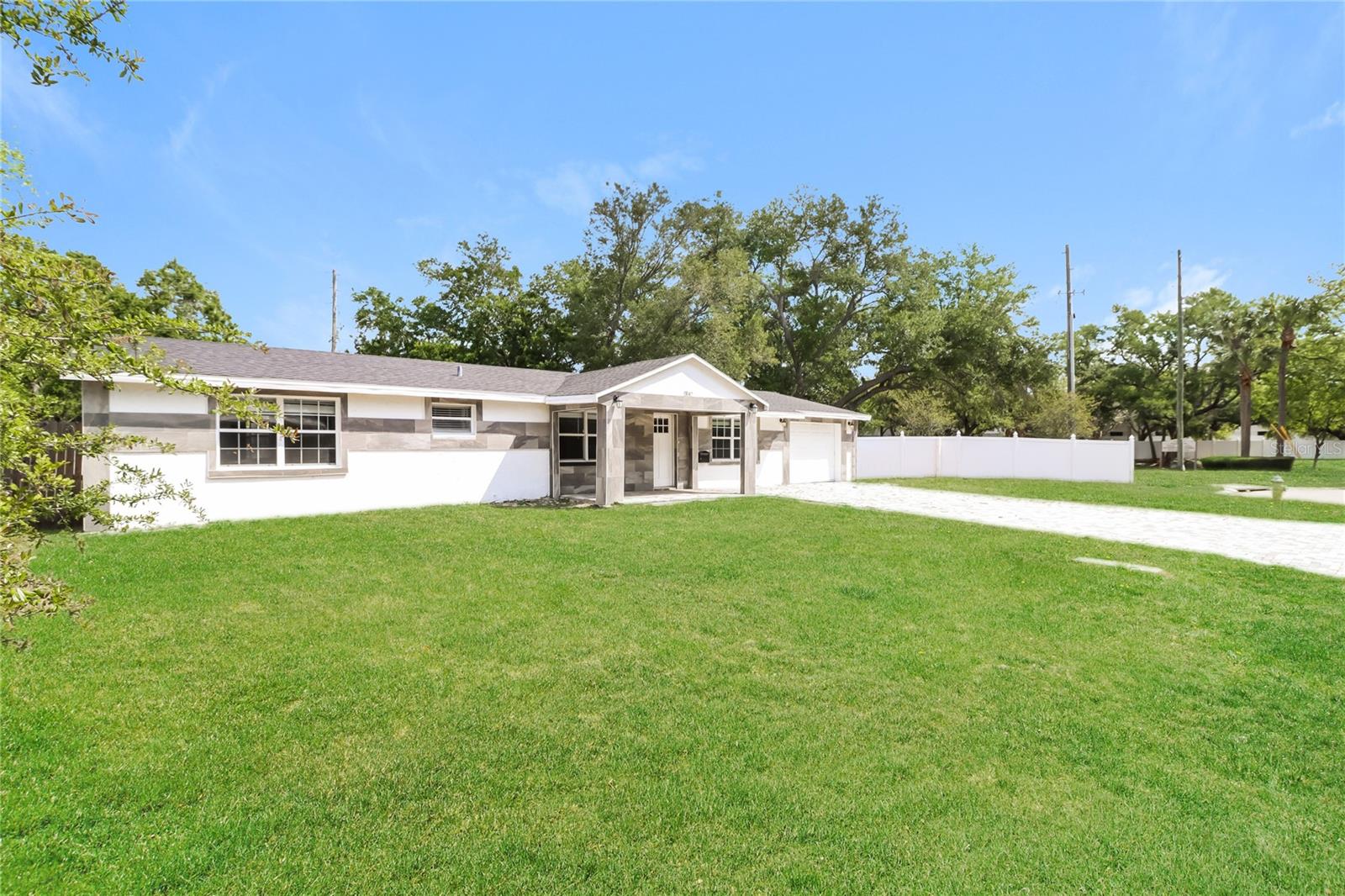 3147 36TH AVE N, ST PETERSBURG, FL — photo 2