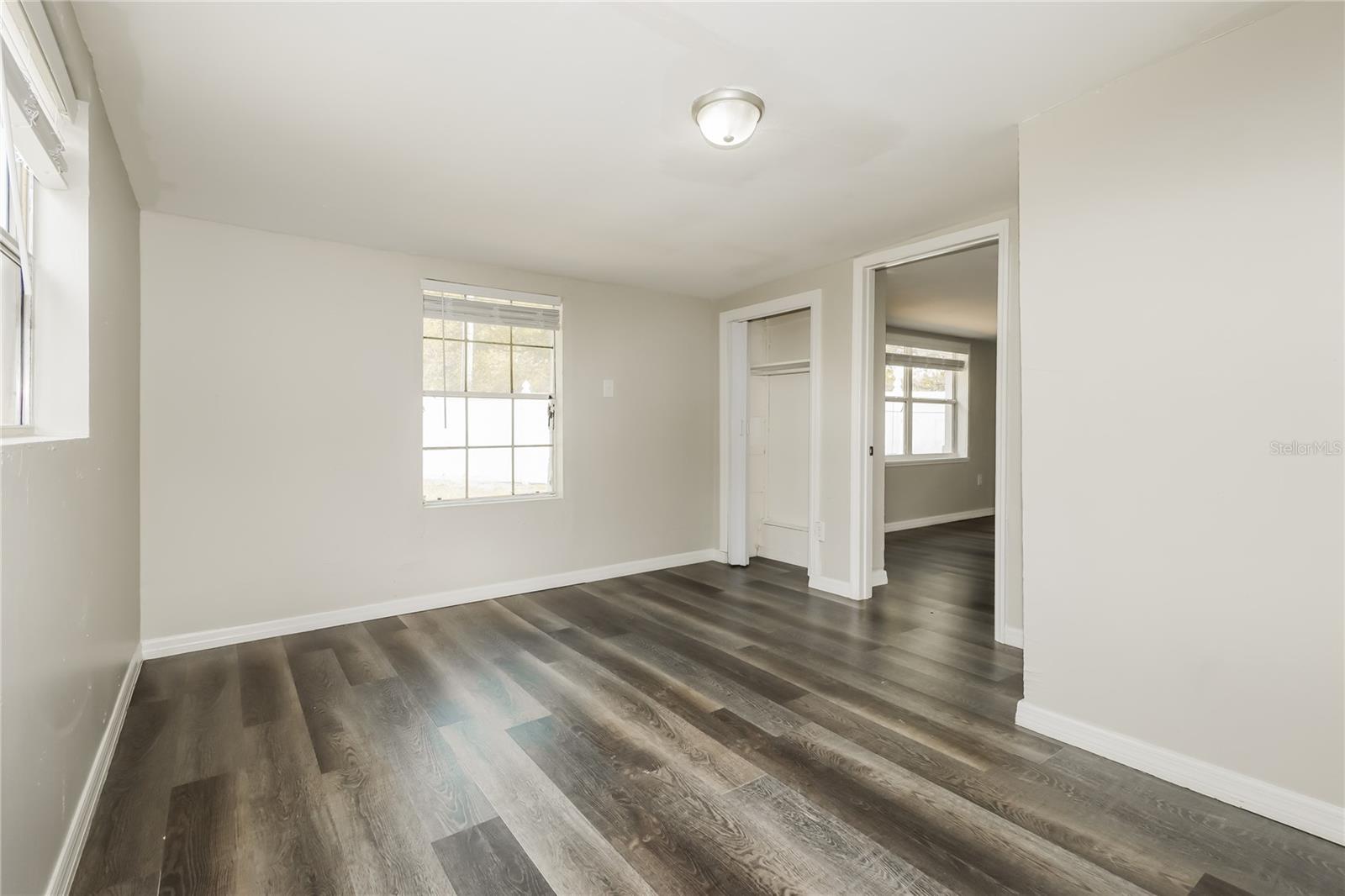 3147 36TH AVE N, ST PETERSBURG, FL — photo 8