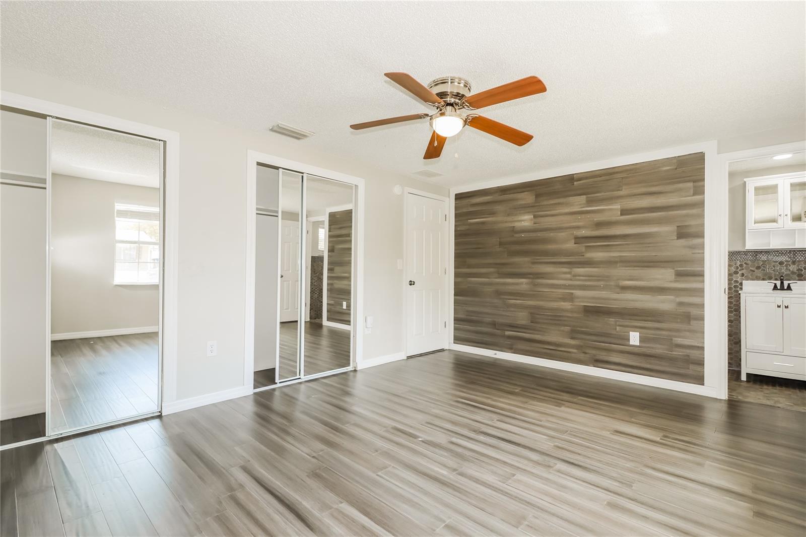 3147 36TH AVE N, ST PETERSBURG, FL — photo 18