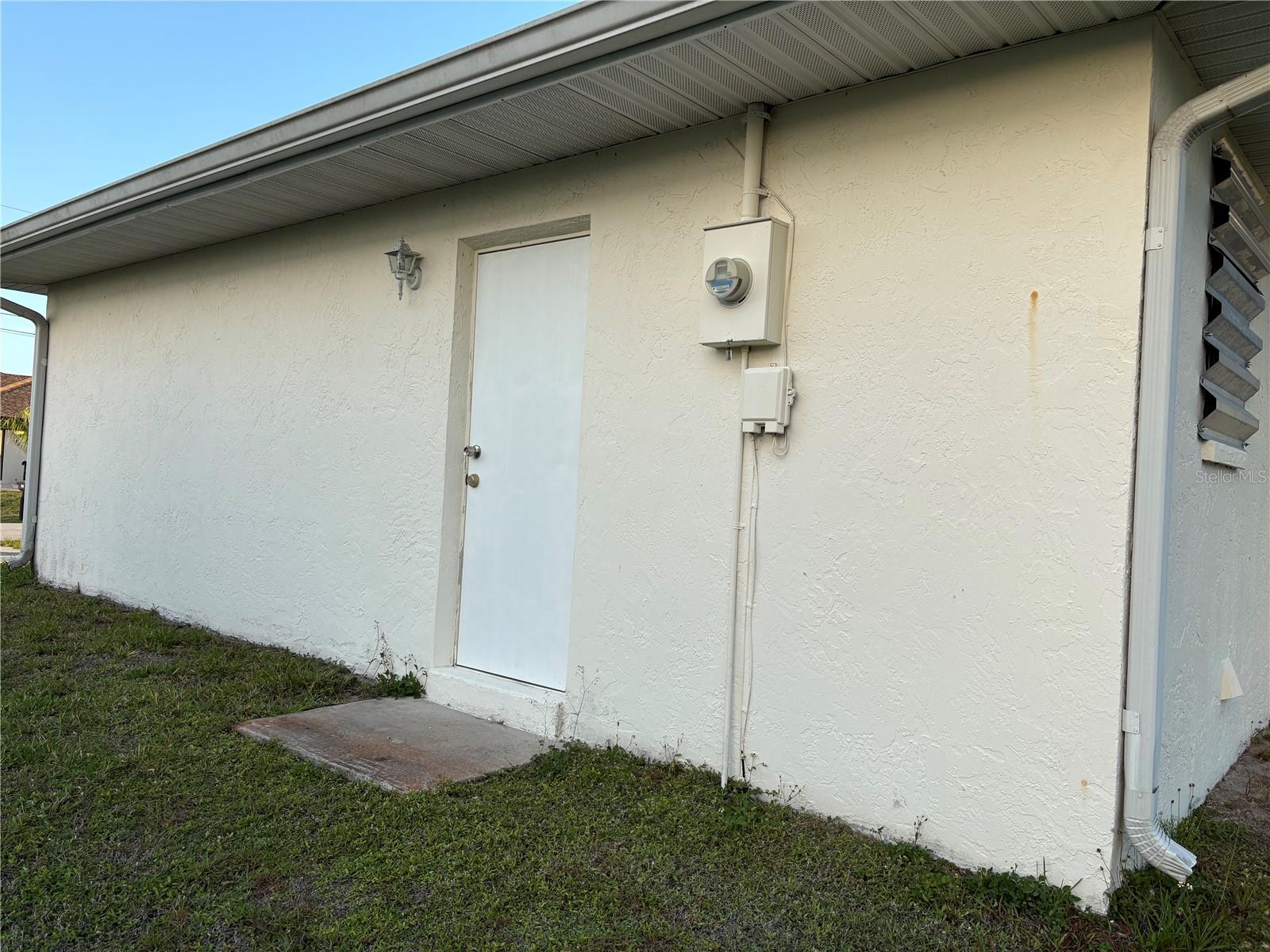 , PORT CHARLOTTE, FL — photo 2