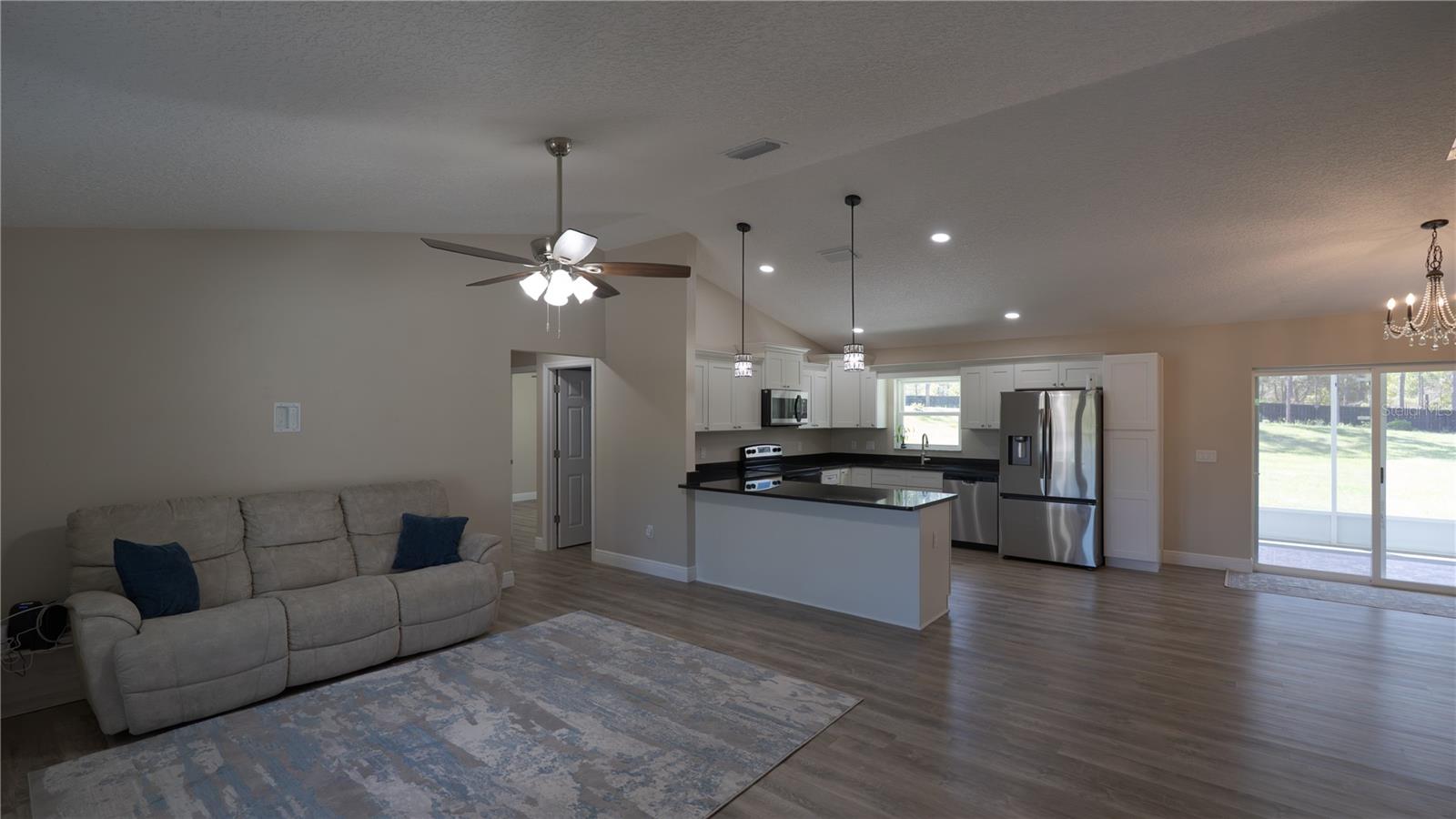 6374 W RIO GRANDE DR, BEVERLY HILLS, FL — photo 3
