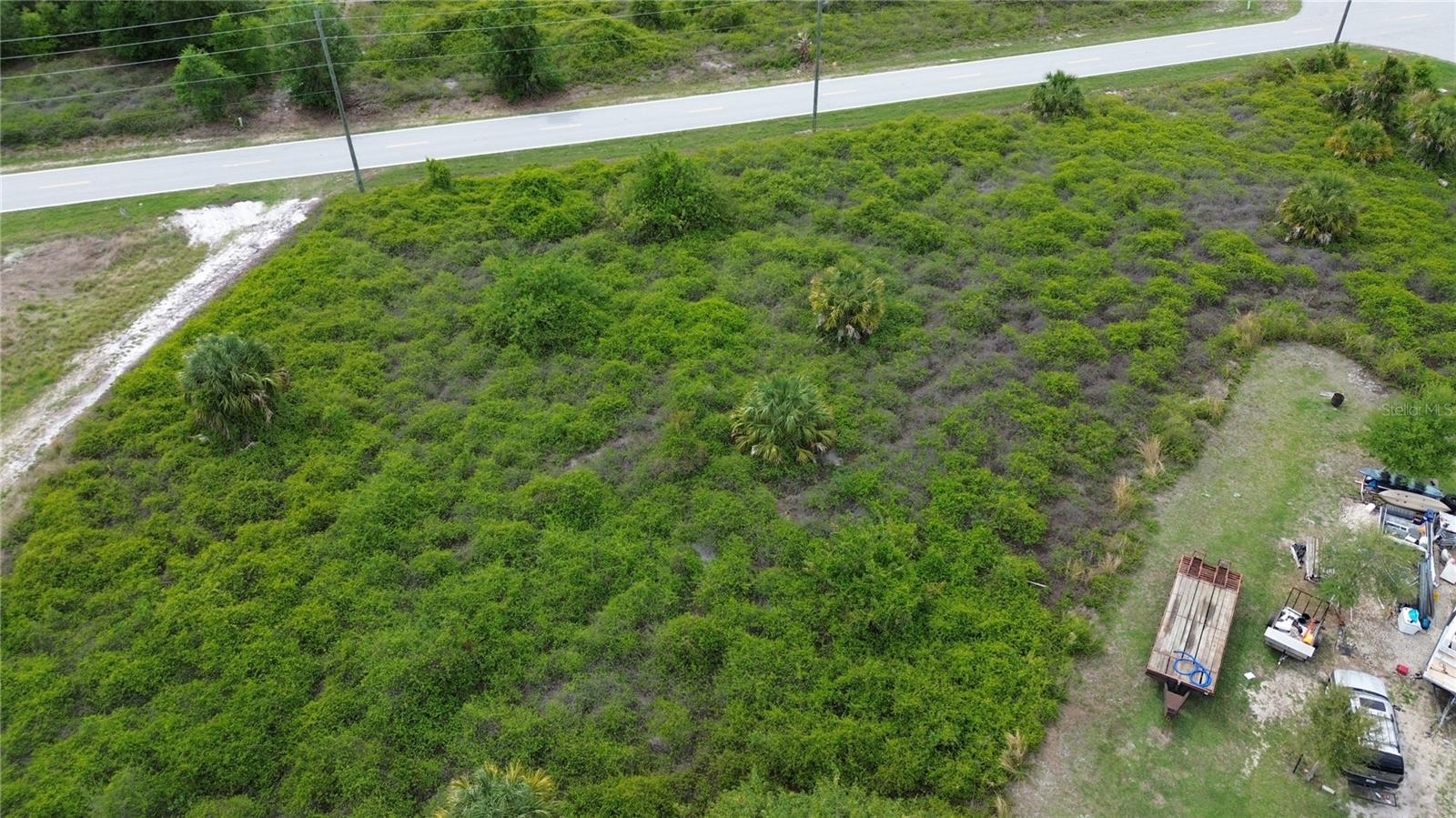 2065 CHAPLIN DR, PUNTA GORDA, FL — photo 3