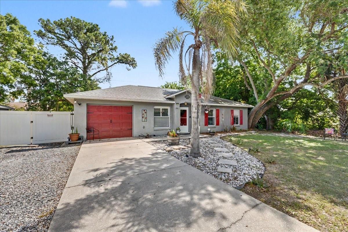 2021 INDIA PALM DR, EDGEWATER, FL