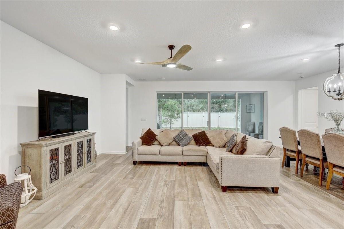 2824 QUAIL CREST CT, VALRICO, FL — photo 10