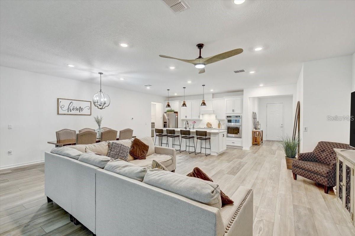 2824 QUAIL CREST CT, VALRICO, FL — photo 12
