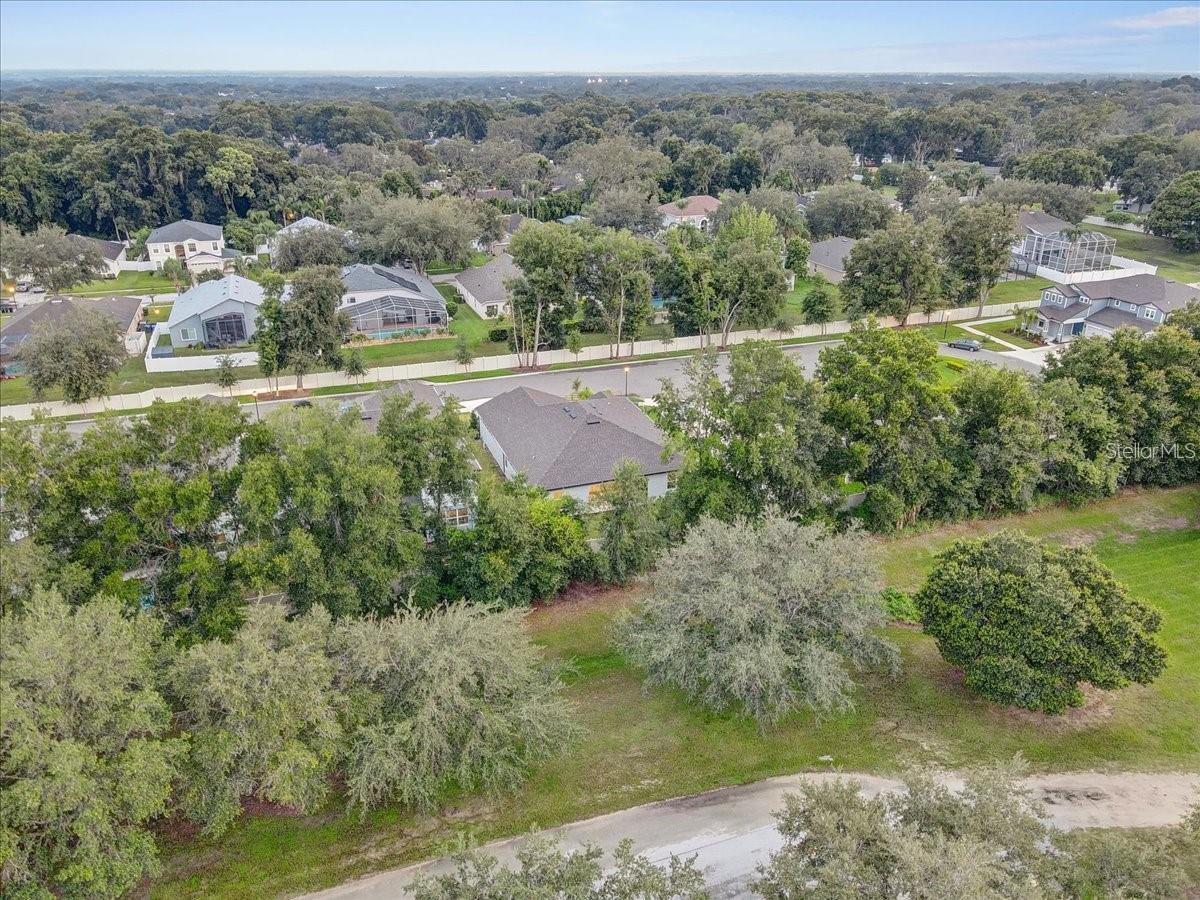 2824 QUAIL CREST CT, VALRICO, FL — photo 33