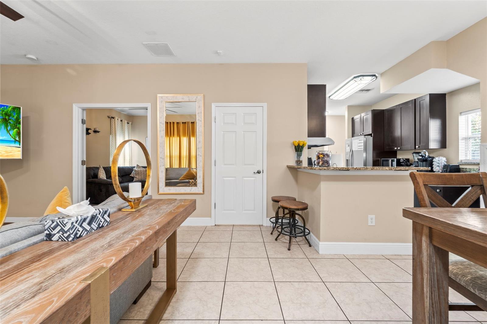 205 E KIRBY ST, TAMPA, FL — photo 9