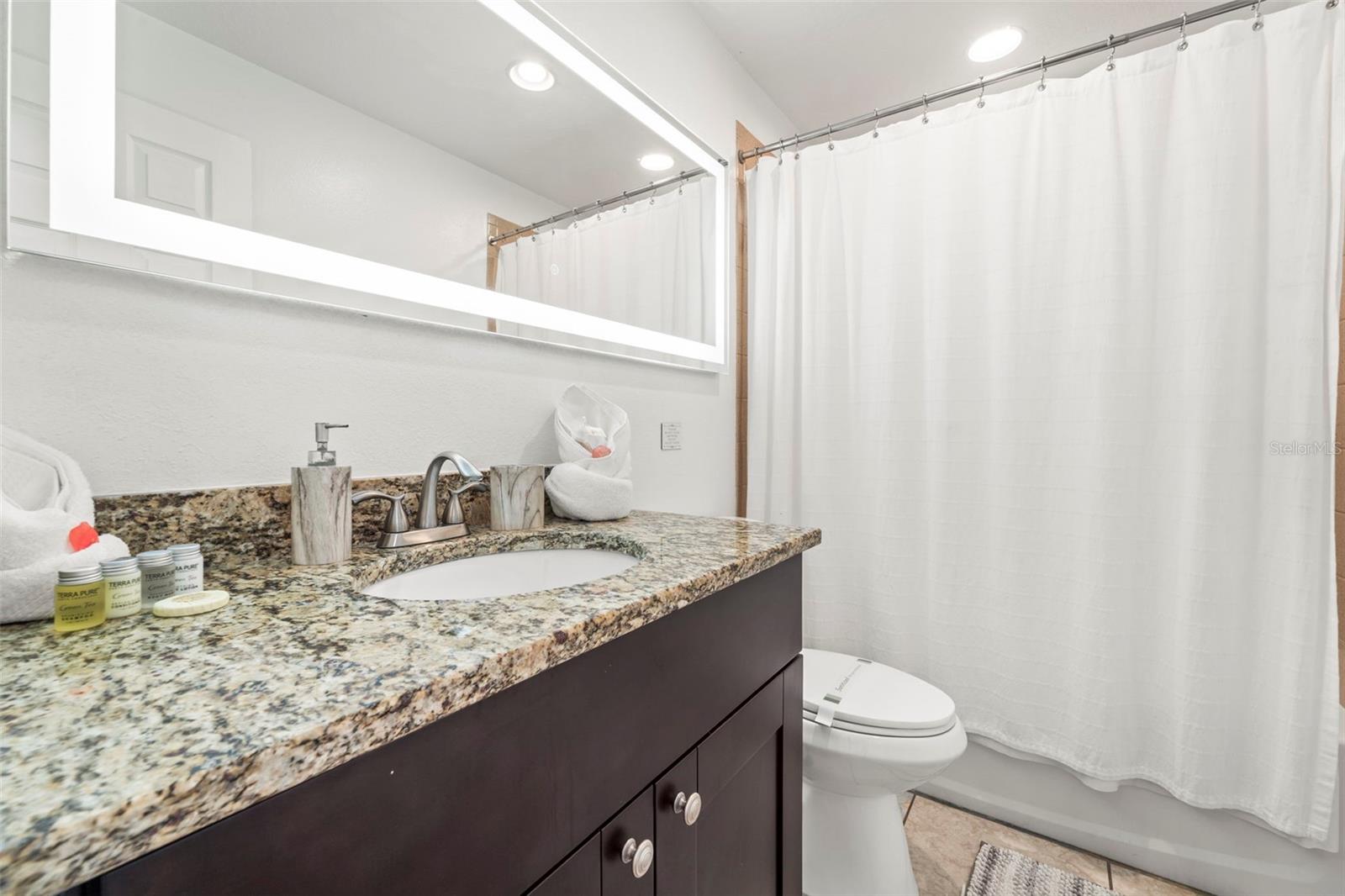 205 E KIRBY ST, TAMPA, FL — photo 32