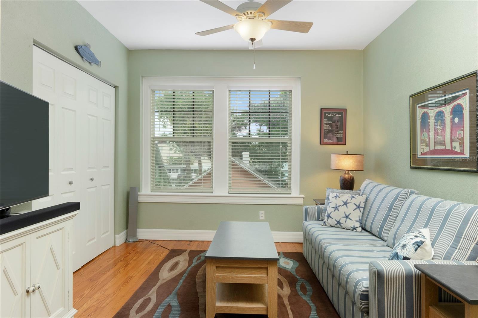219 4TH AVE N #202, ST PETERSBURG, FL — photo 9