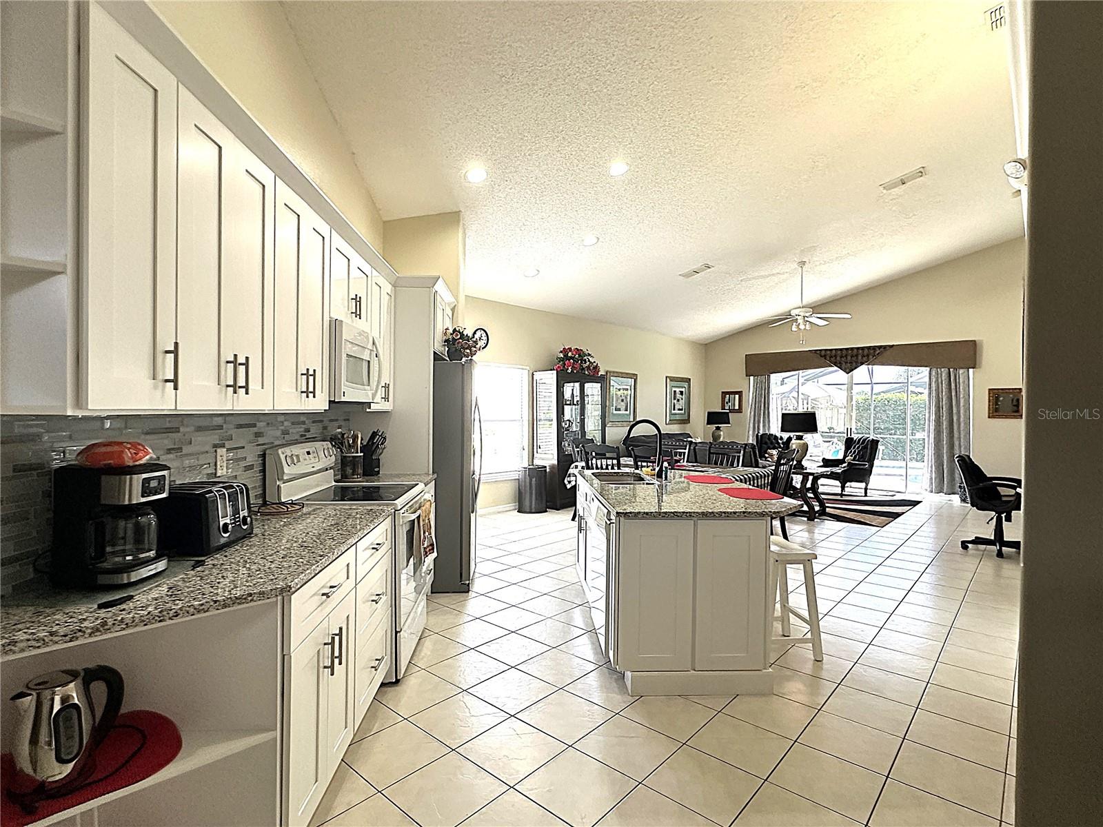 16724 ROLLING GREEN DR, CLERMONT, FL — photo 8