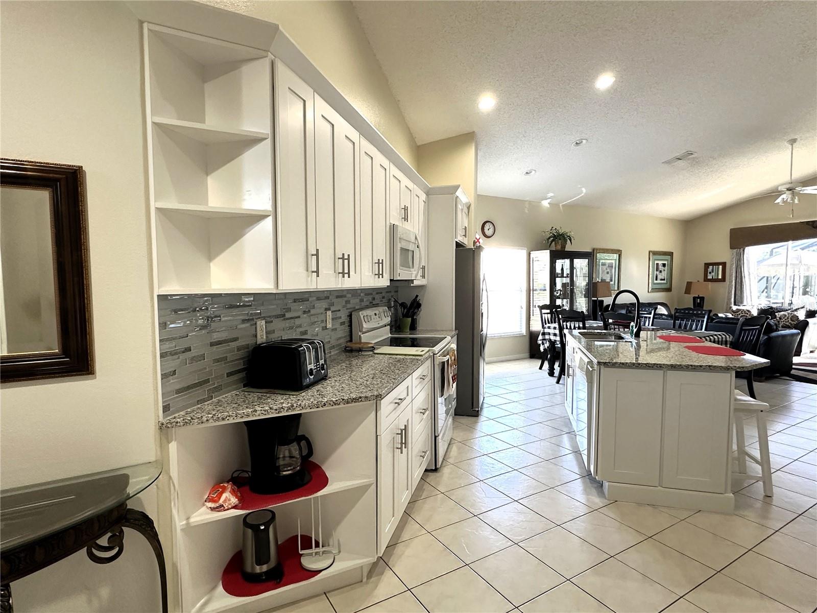 16724 ROLLING GREEN DR, CLERMONT, FL — photo 11