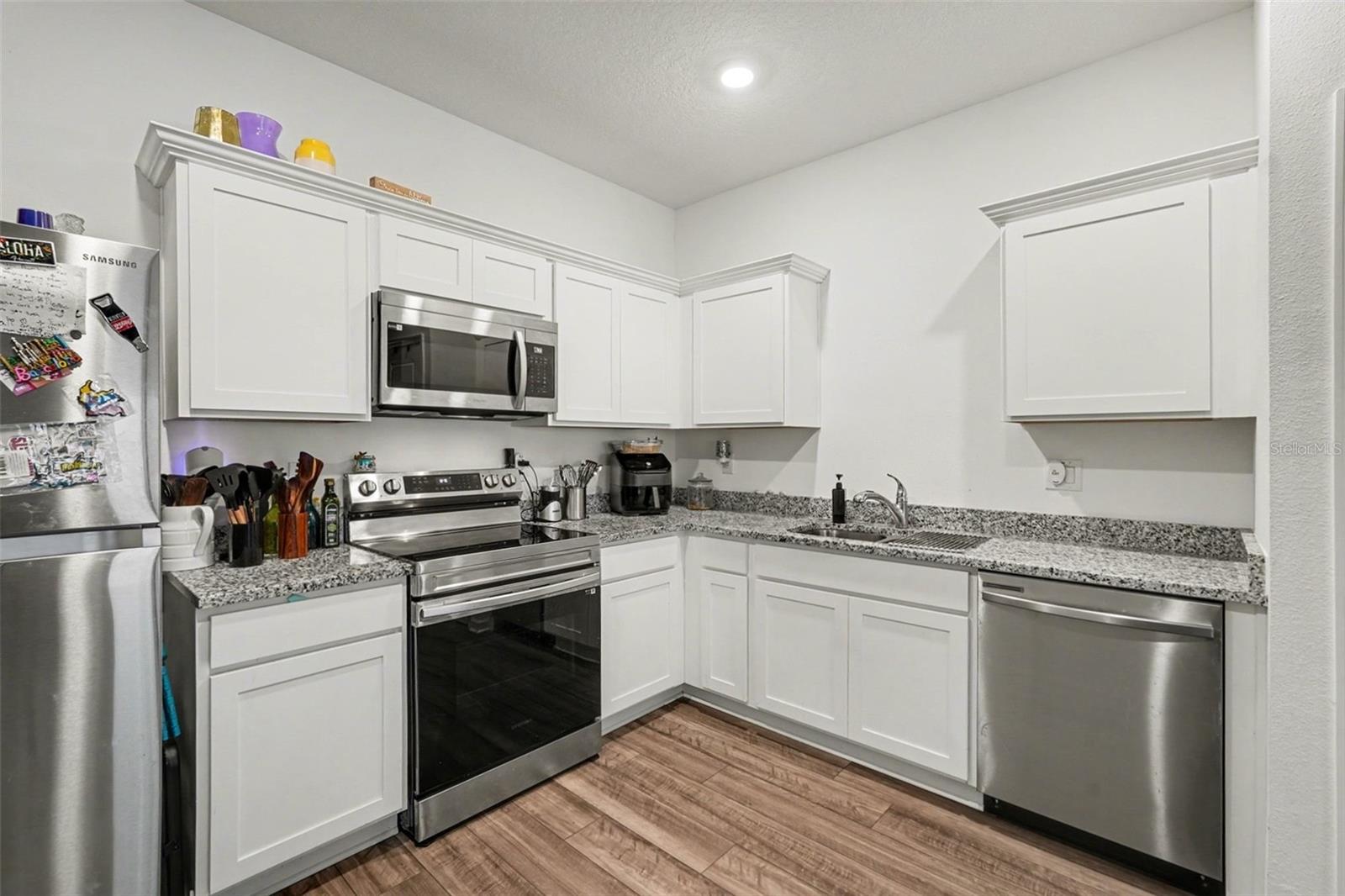 6203 DAERR RIDGE ST, ZEPHYRHILLS, FL — photo 16
