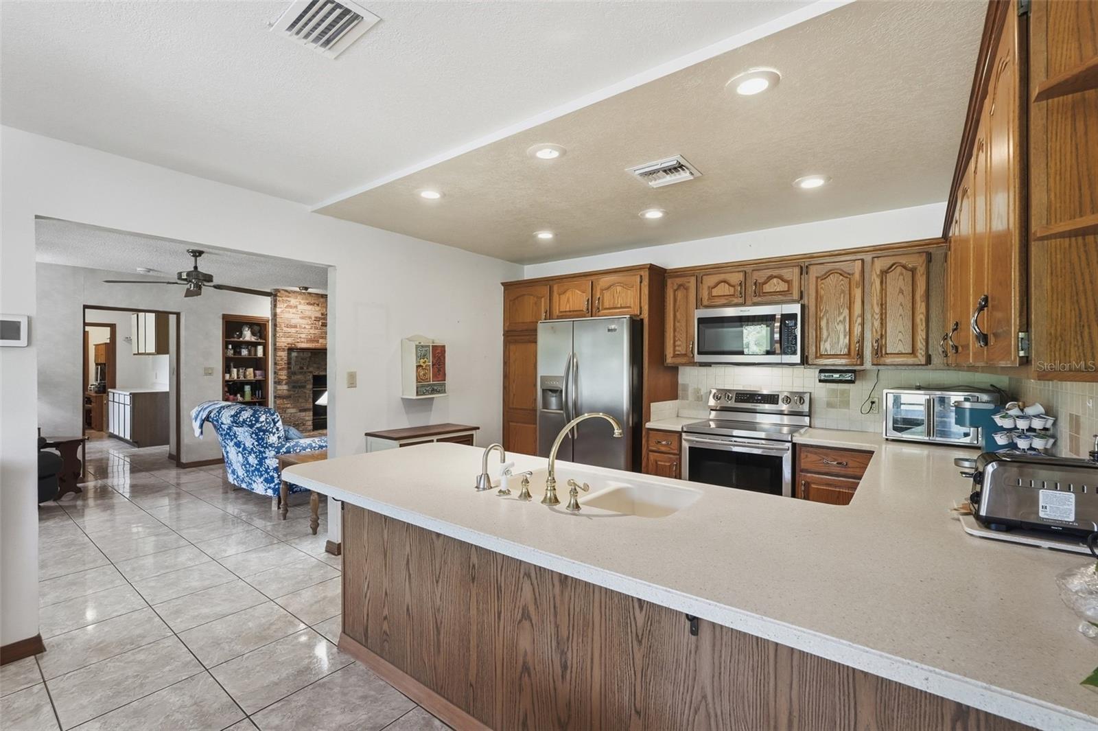 15240 SHADY LANE, TAVARES, FL — photo 29
